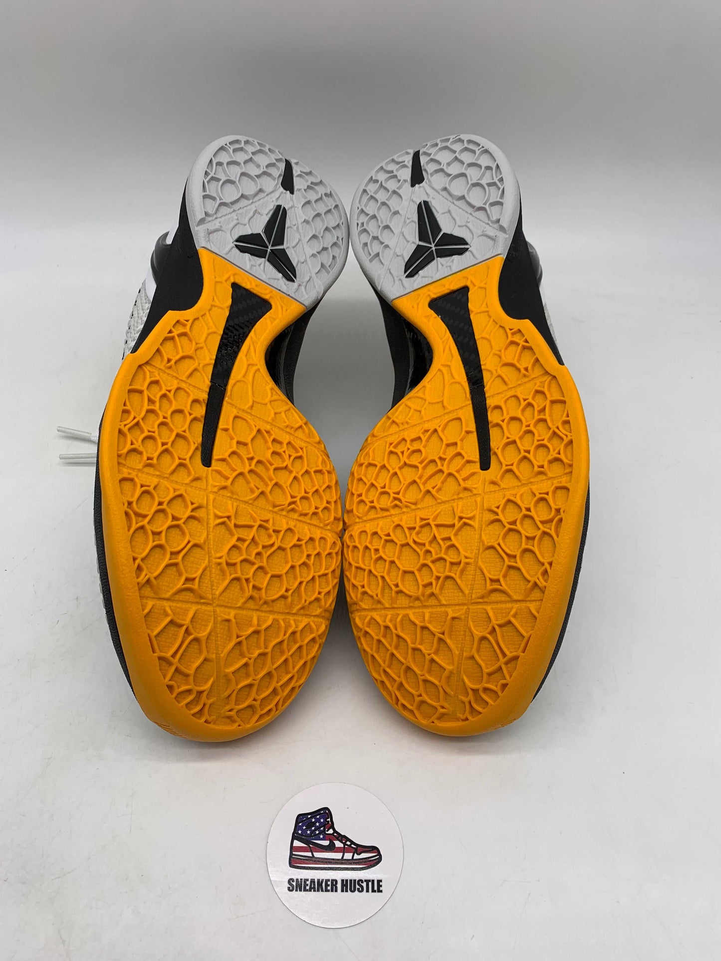 Kobe 6 Protro Playoff Pack White Del Sol