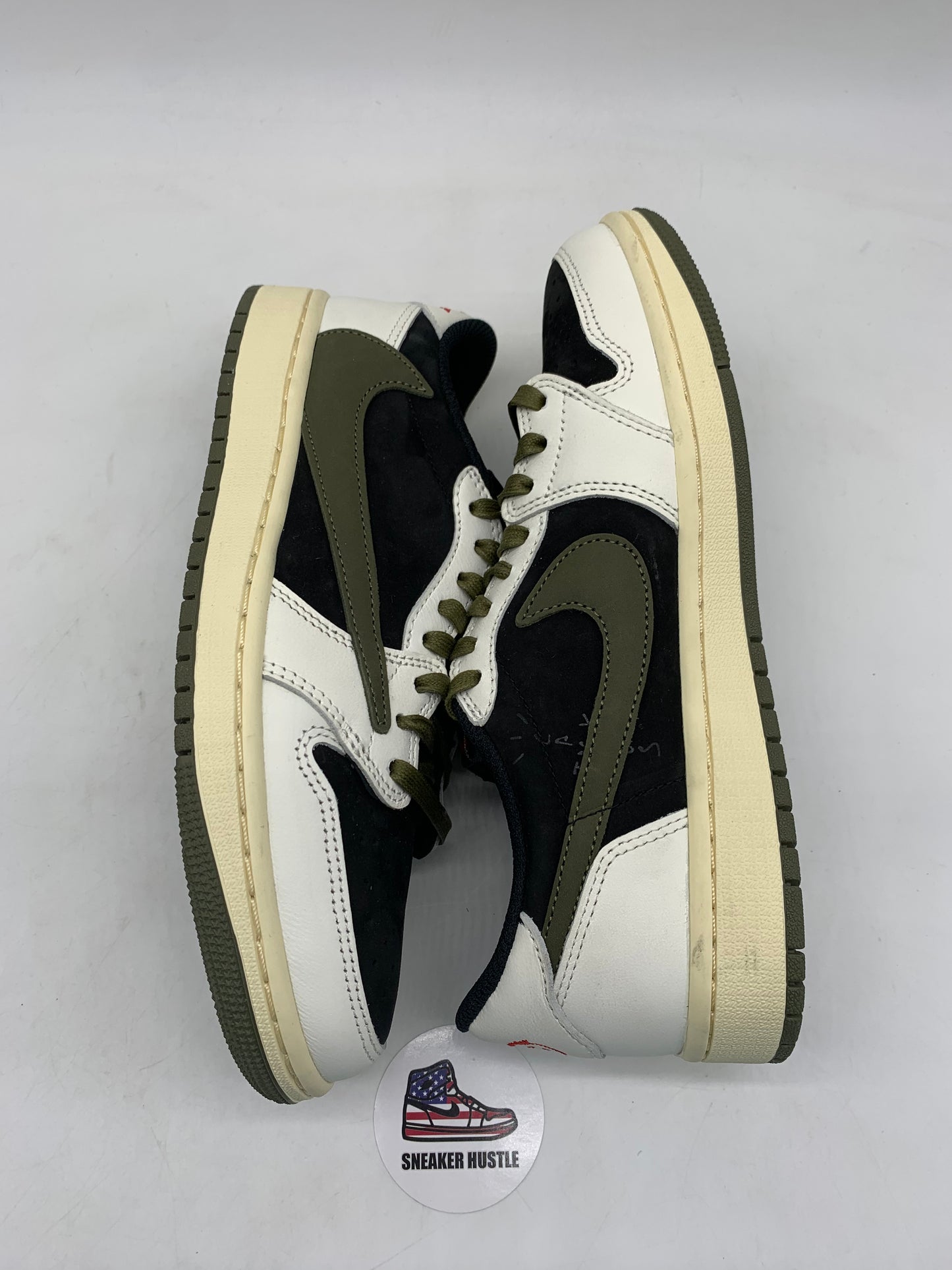 Jordan 1 Retro Low OG SP Travis Scott Olive (Women's)