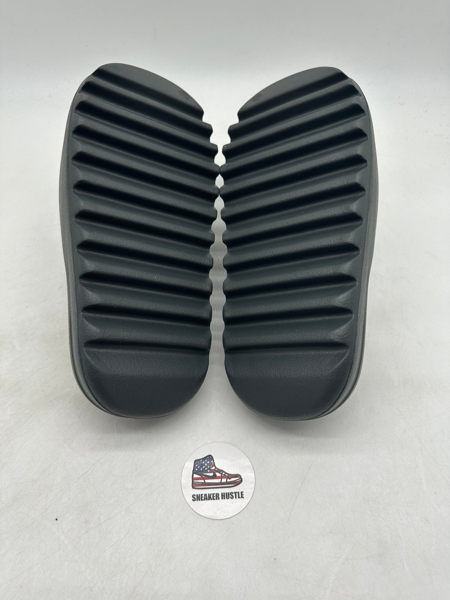 adidas Yeezy Slide Dark Onyx