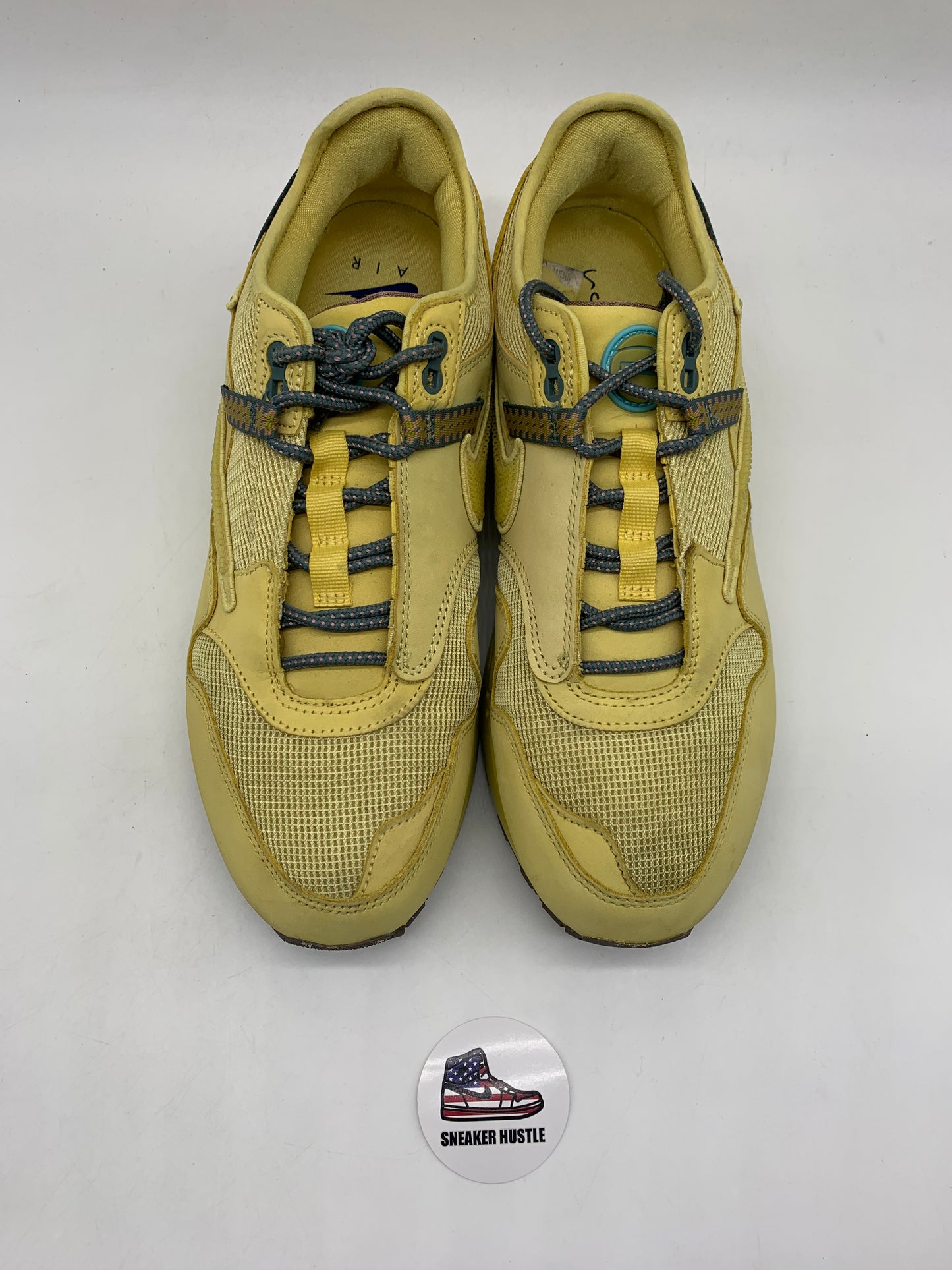 Nike Air Max 1 Travis Scott Cactus Jack Saturn Gold