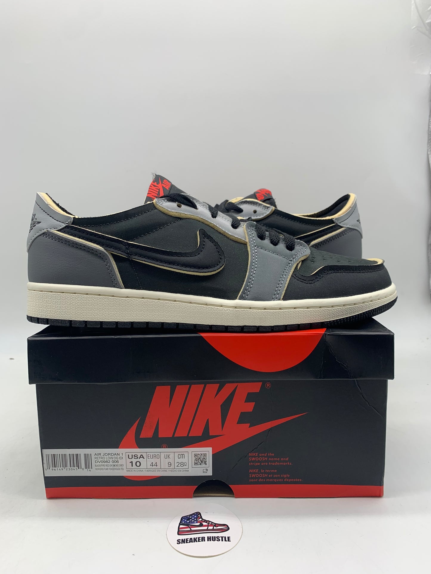 Jordan 1 Low OG EX Black Smoke Grey