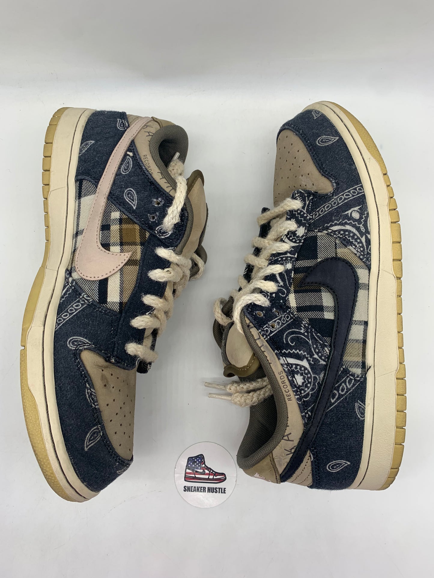Nike SB Dunk Low Travis Scott
