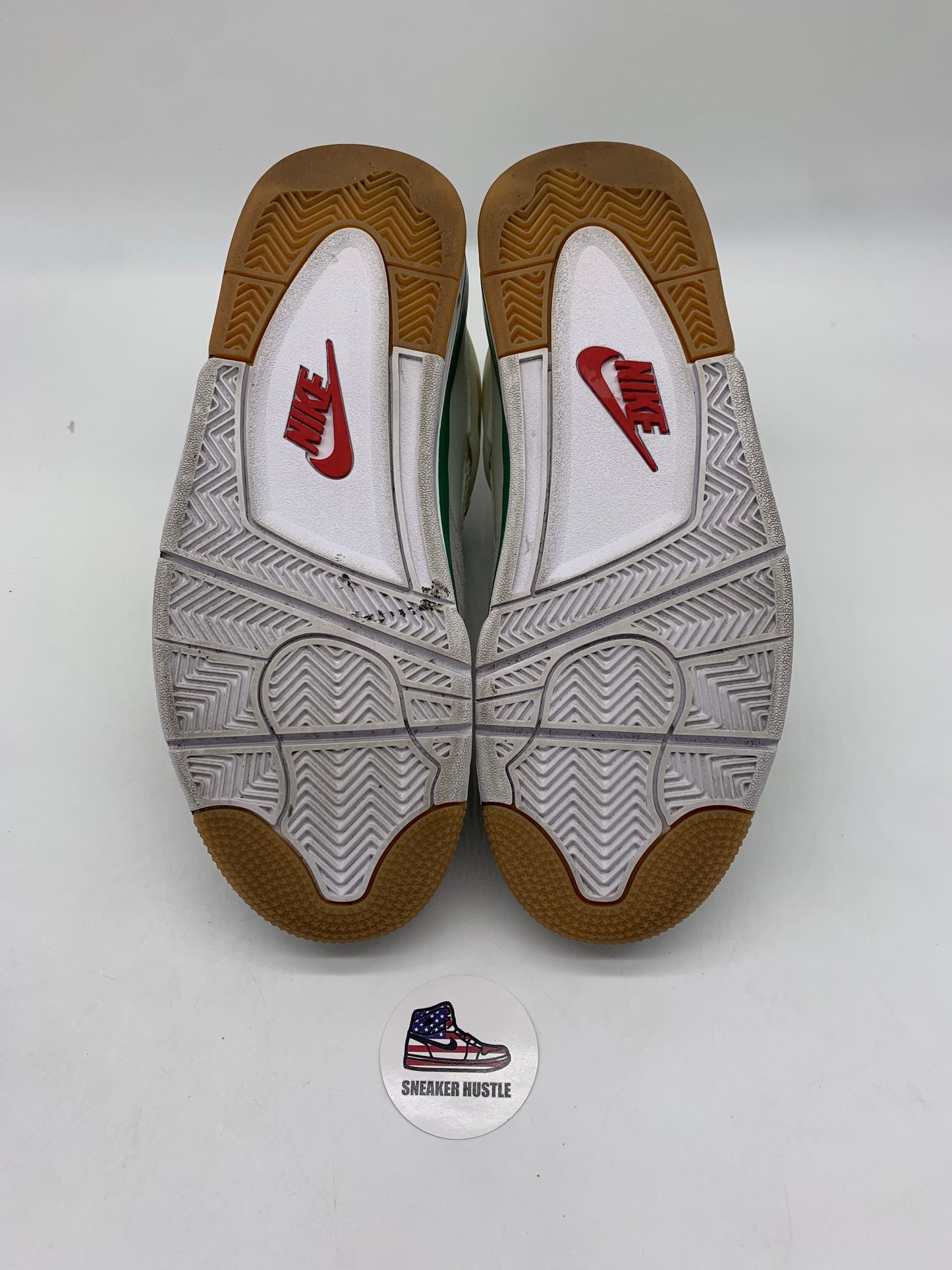 Jordan 4 Retro SB Pine Green