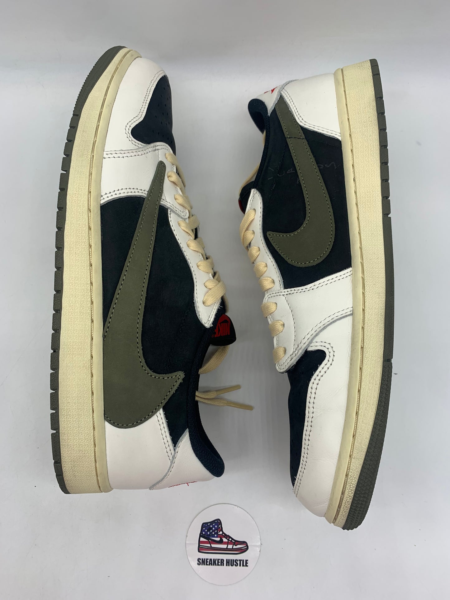 Jordan 1 Retro Low OG SP Travis Scott Olive (Women's)
