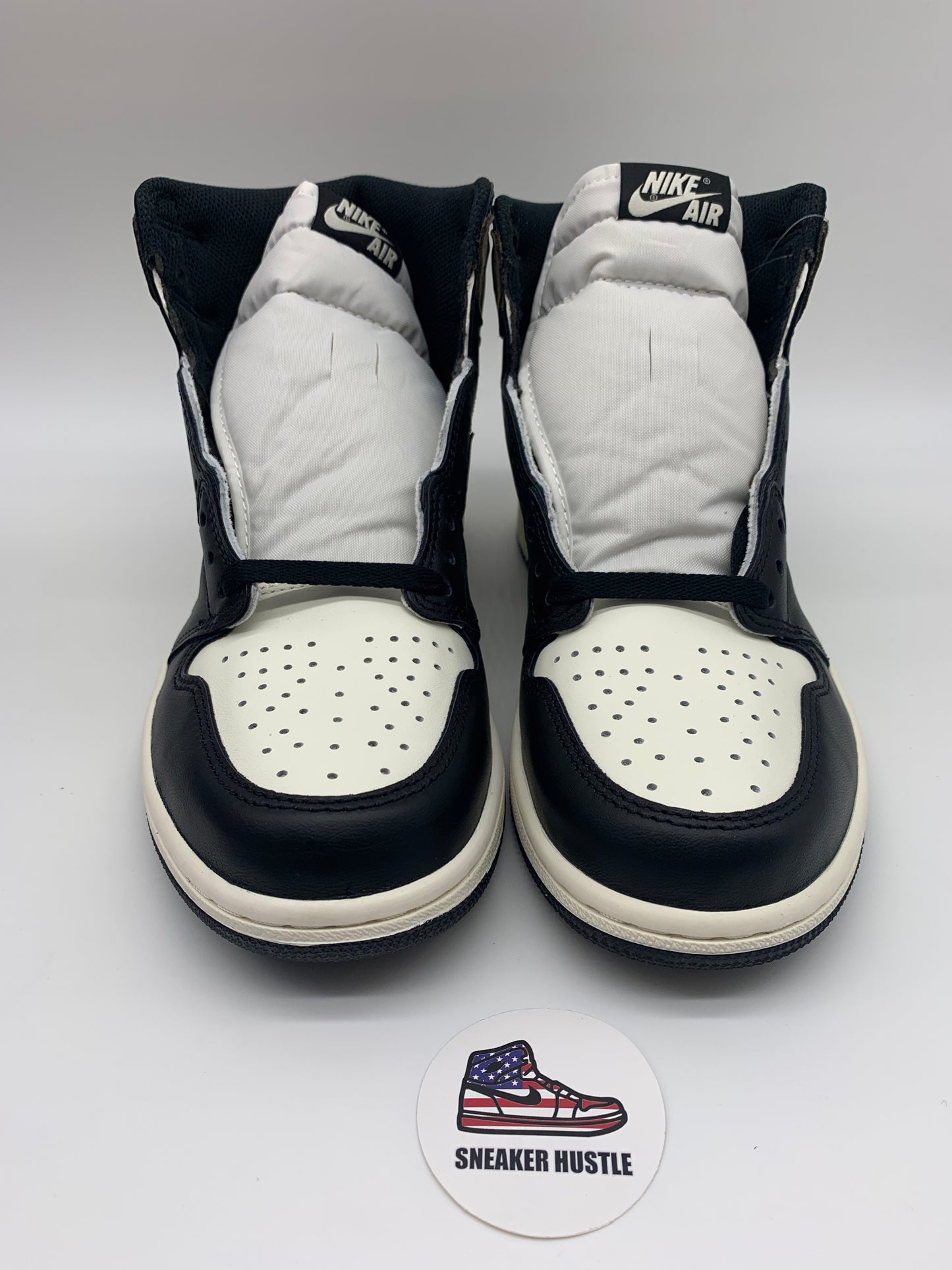 Jordan 1 Retro High Dark Mocha