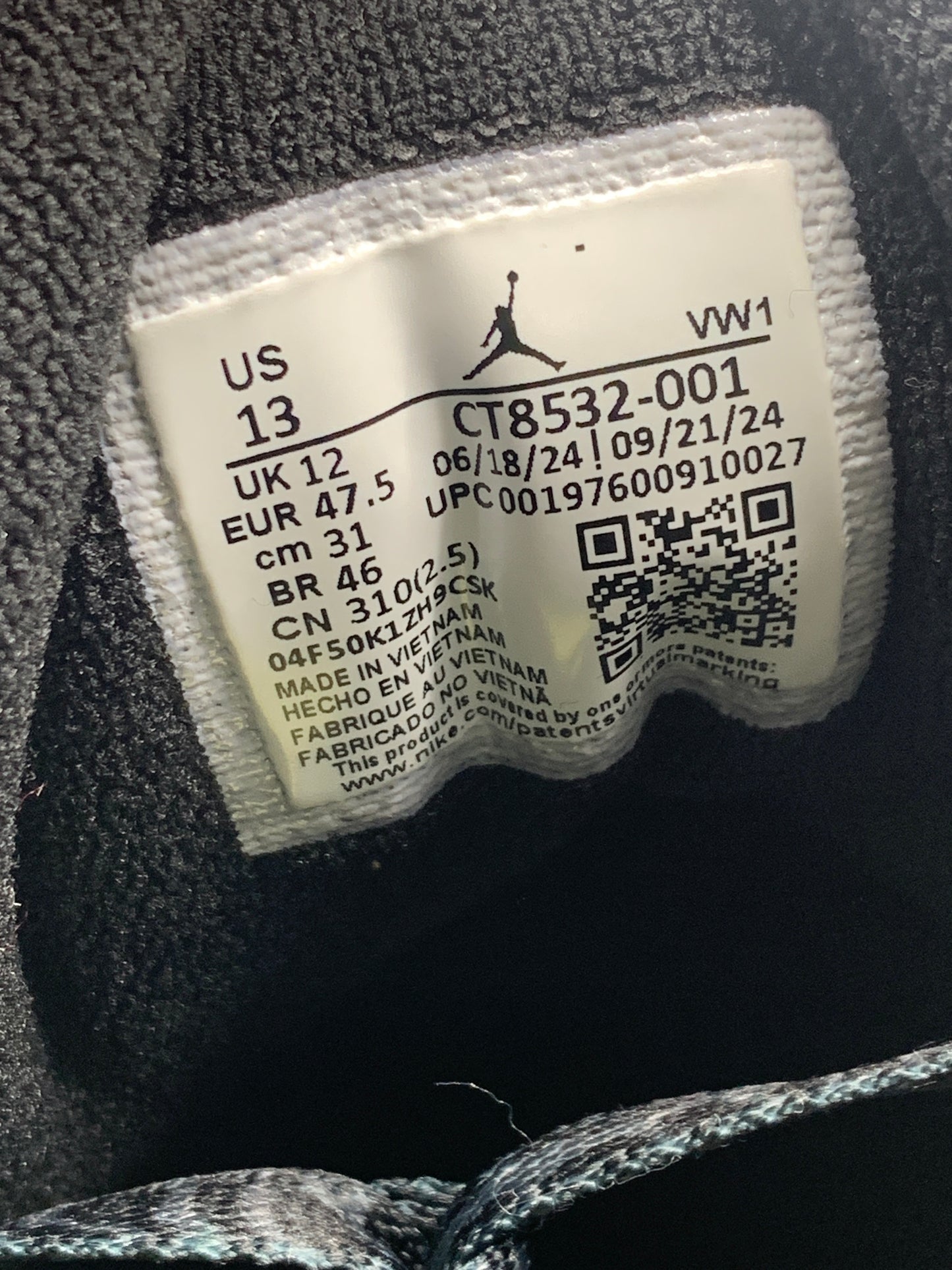 Jordan 3 Retro Black Cat (2025)