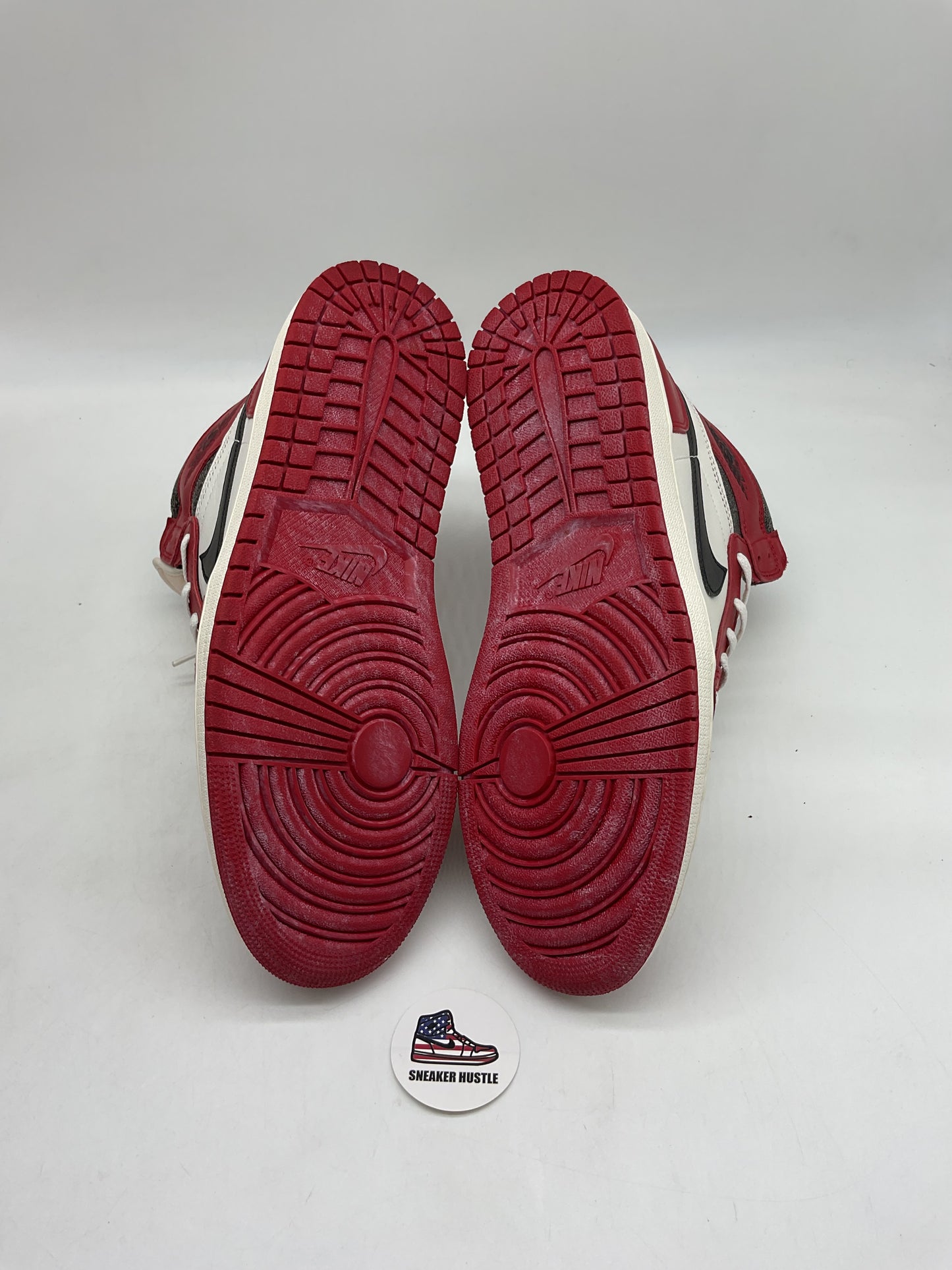 Jordan 1 Retro High OG Chicago Lost and Found