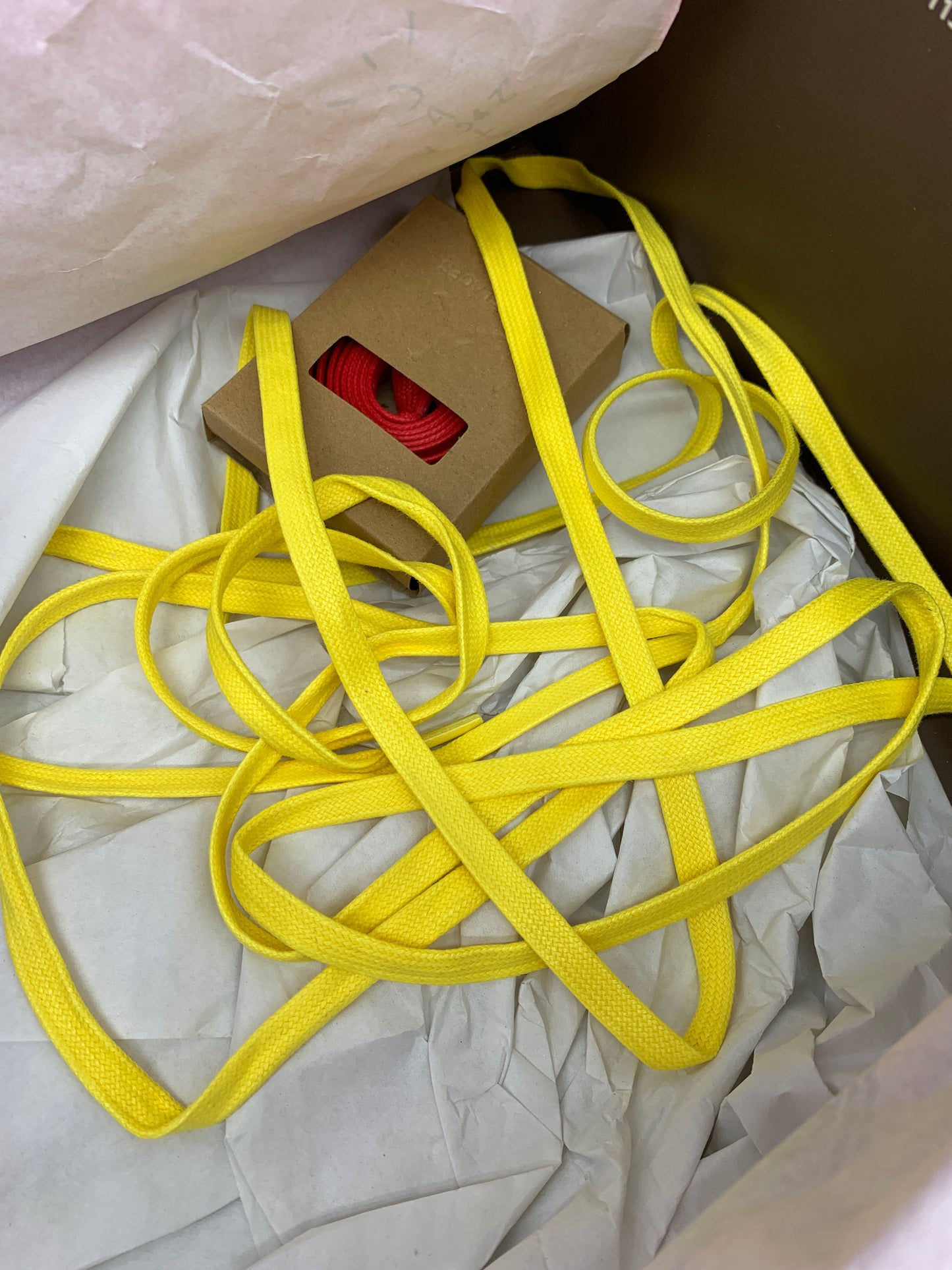 Jordan 1 Retro Low OG SP Travis Scott Canary (Women's)