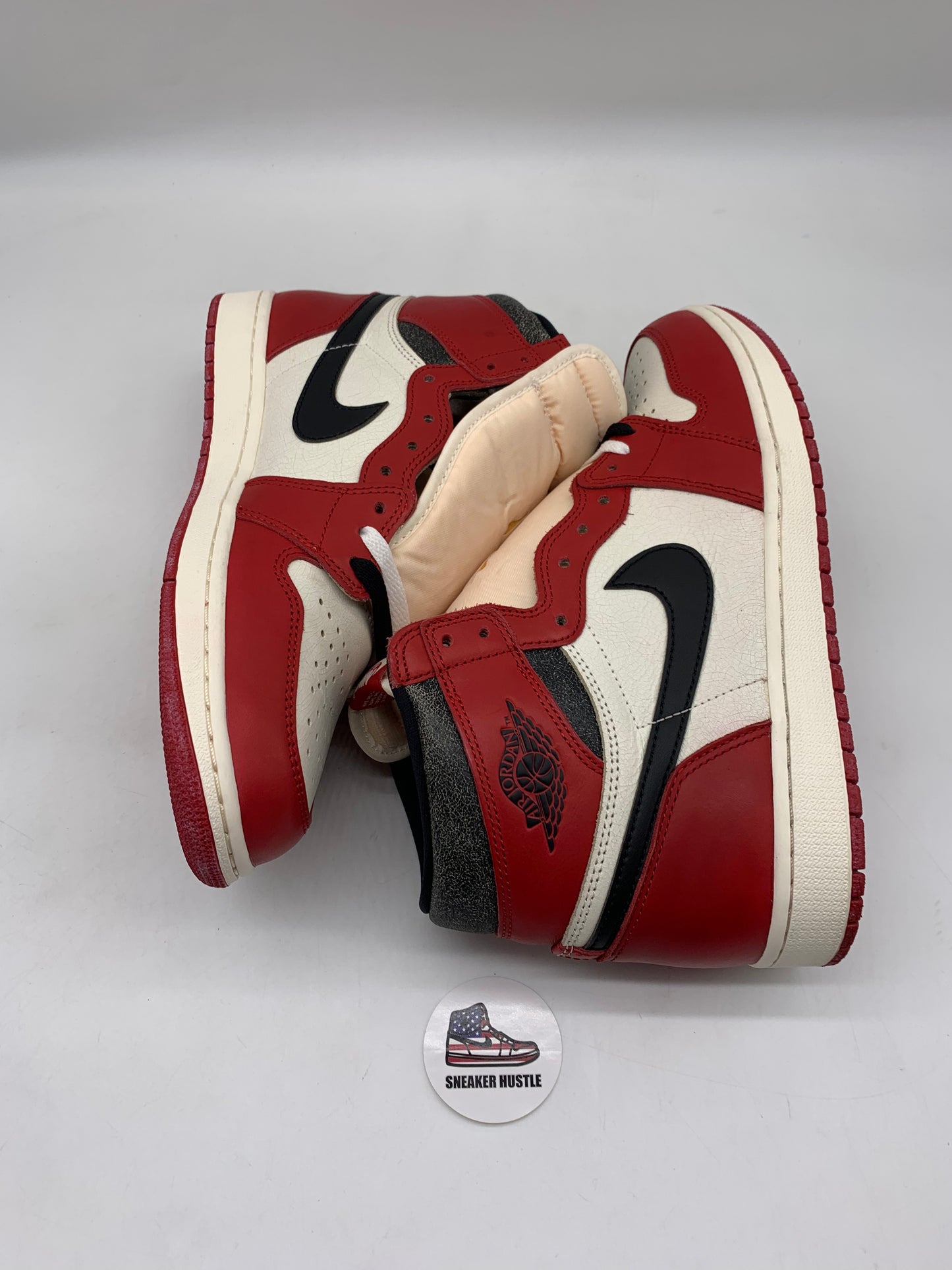 Jordan 1 Retro High OG Chicago Lost and Found