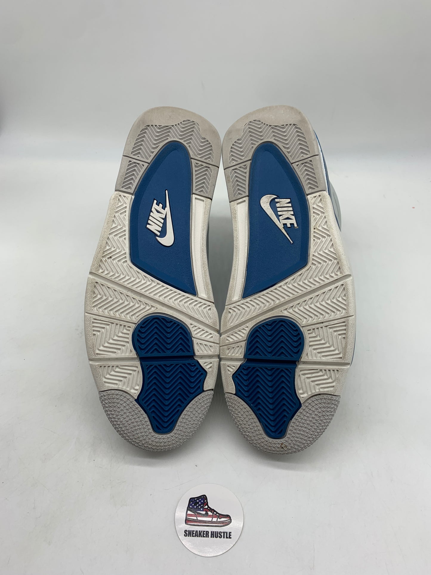 Jordan 4 Retro Military Blue (2024)