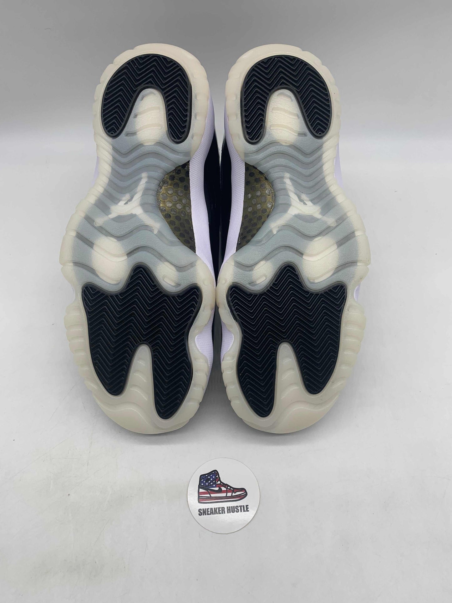 Jordan 11 Retro DMP Gratitude (2023)