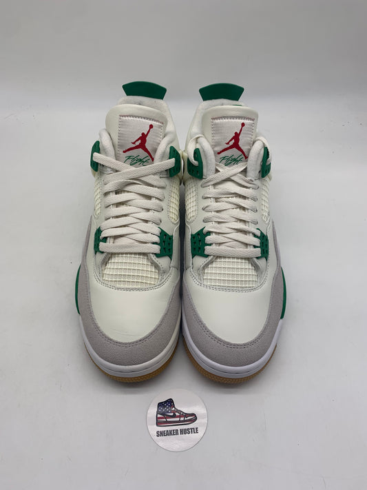 Jordan 4 Retro SB Pine Green