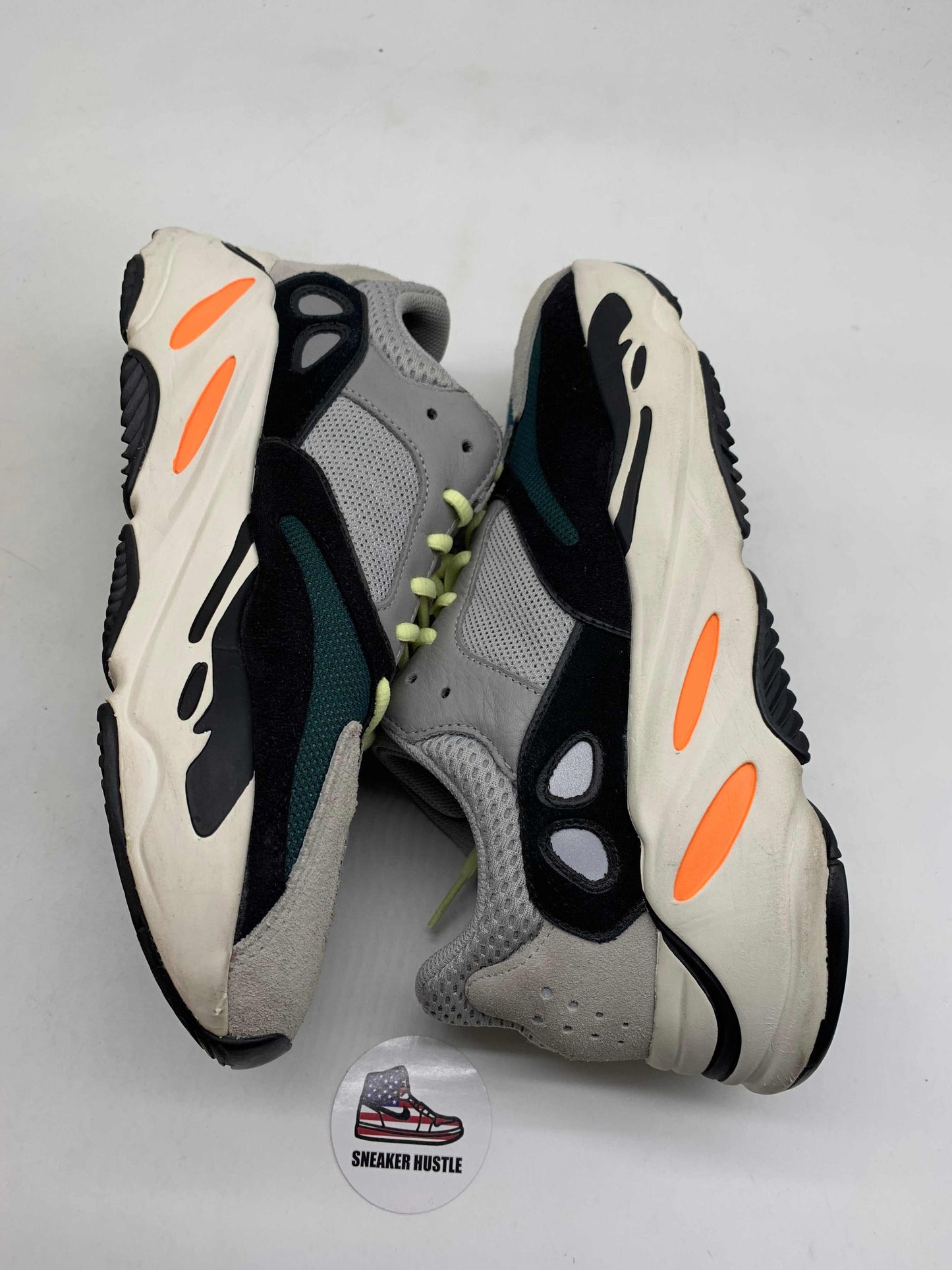 adidas Yeezy Boost 700 Wave Runner