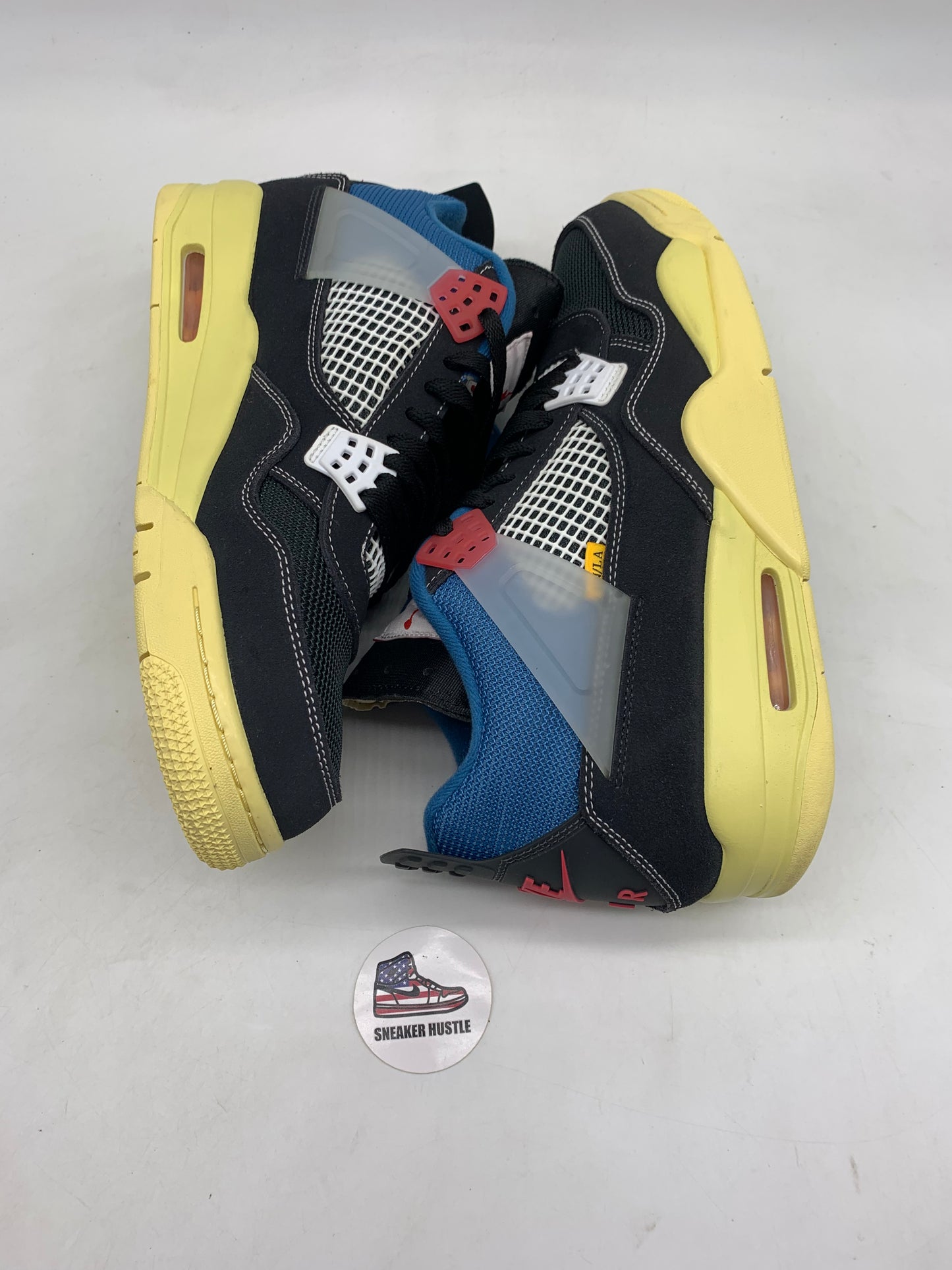 Jordan 4 Retro Union Off Noir