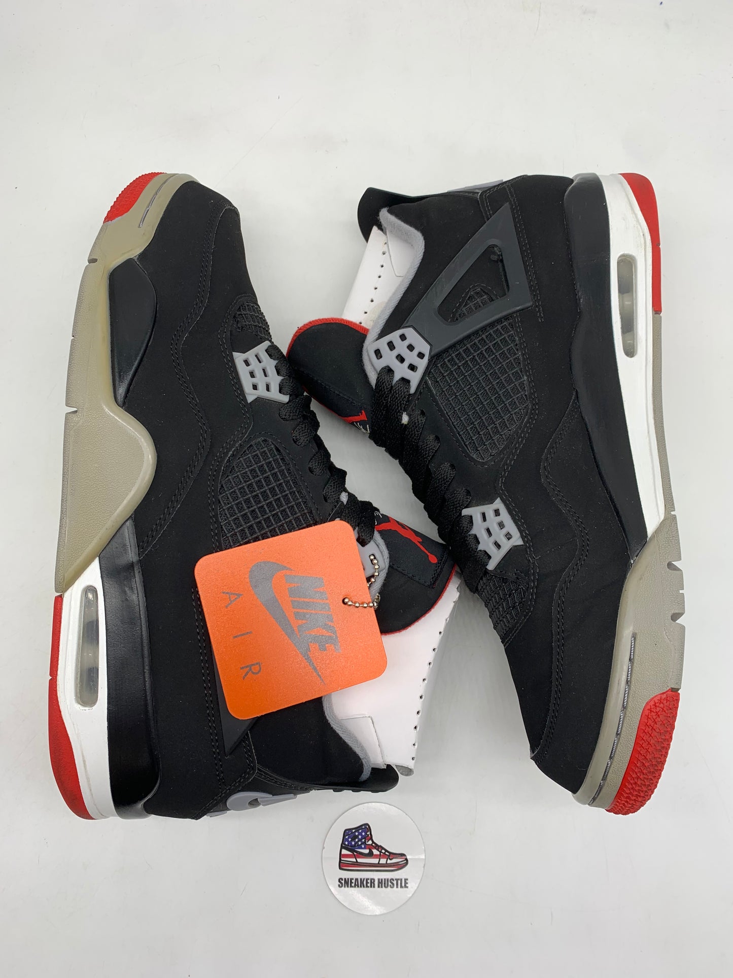 Jordan 4 Retro Bred (2019)