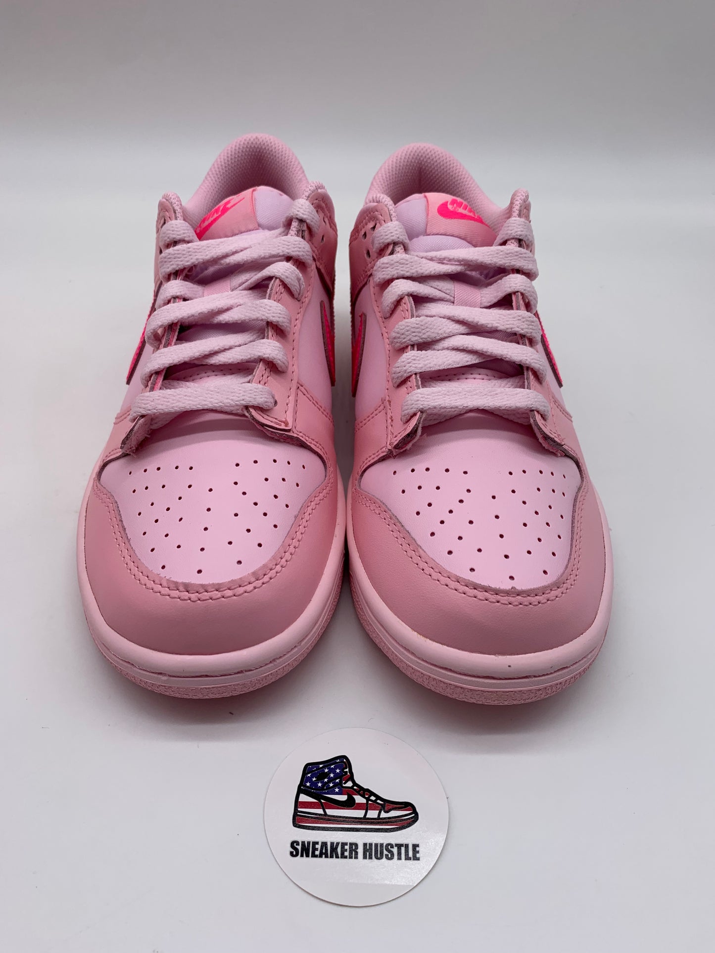 Nike Dunk Low Triple Pink (GS)