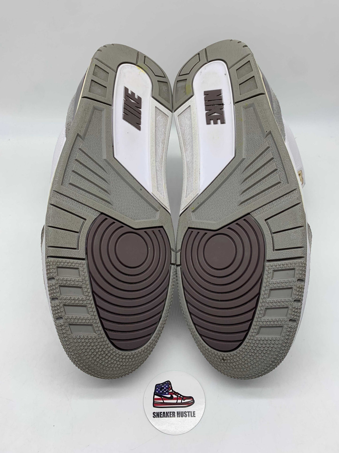 Jordan 3 Retro SP A Ma Maniére (Women's)