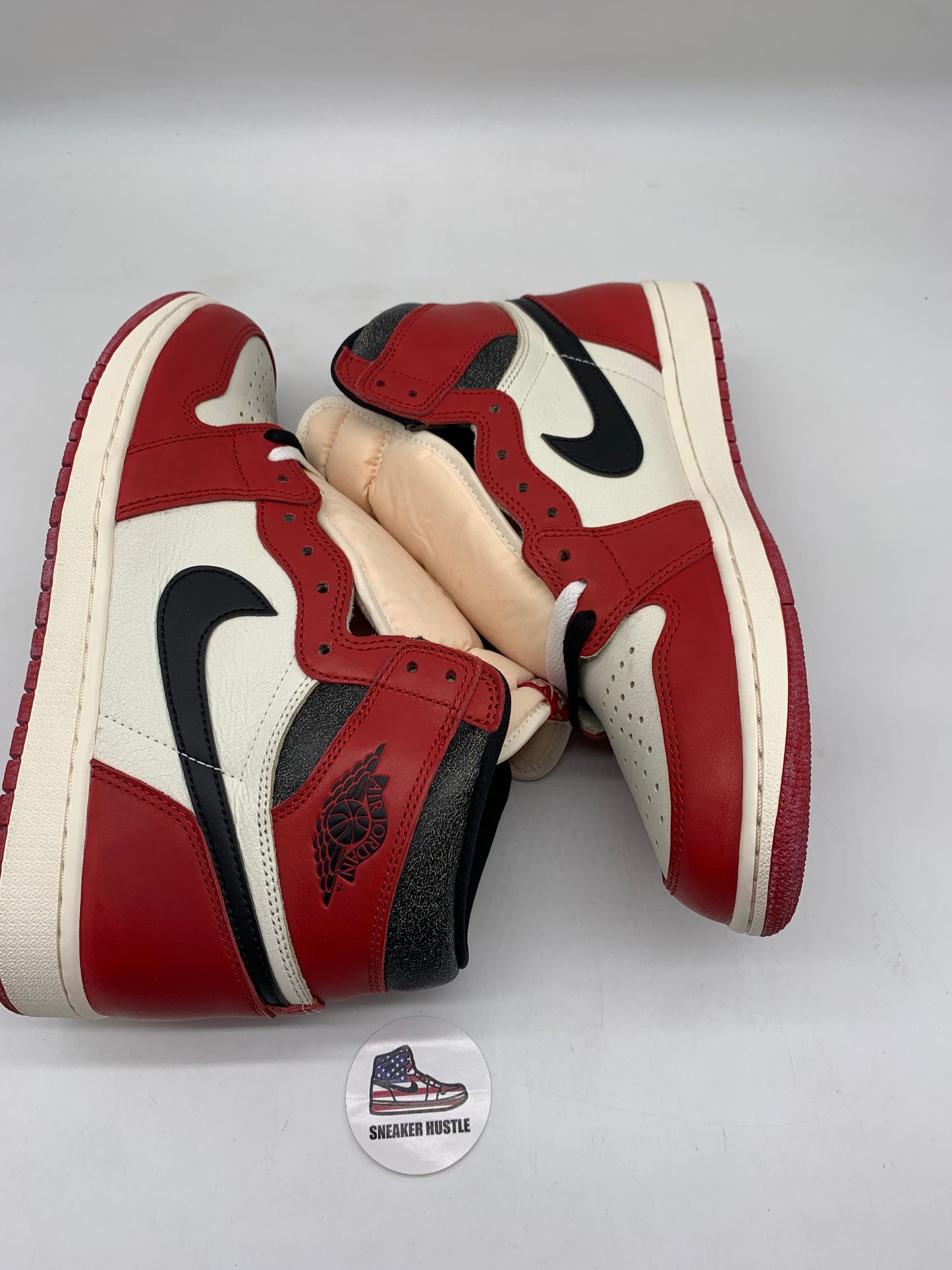 Jordan 1 Retro High OG Chicago Lost and Found