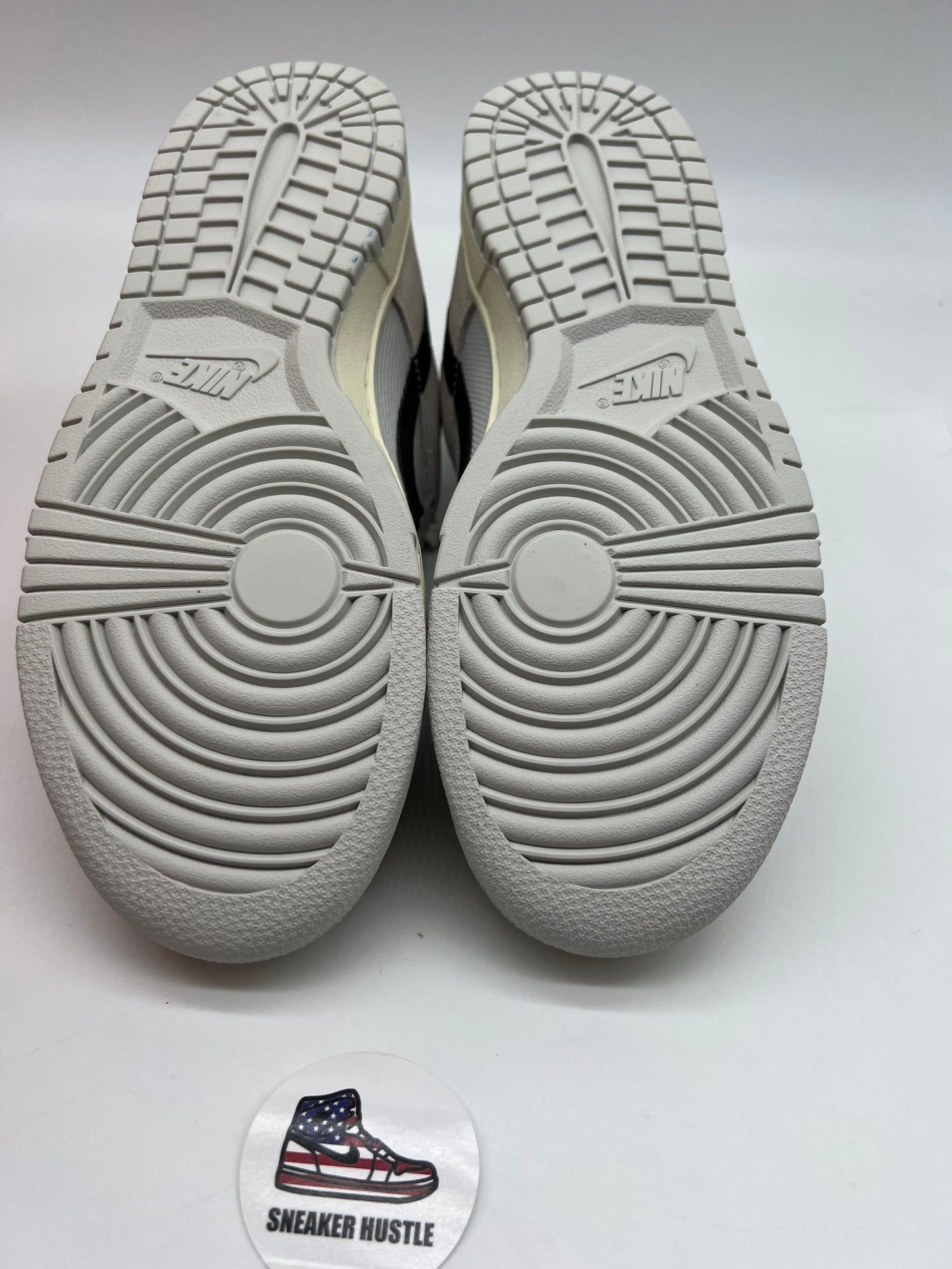Nike Dunk Low Certified Fresh