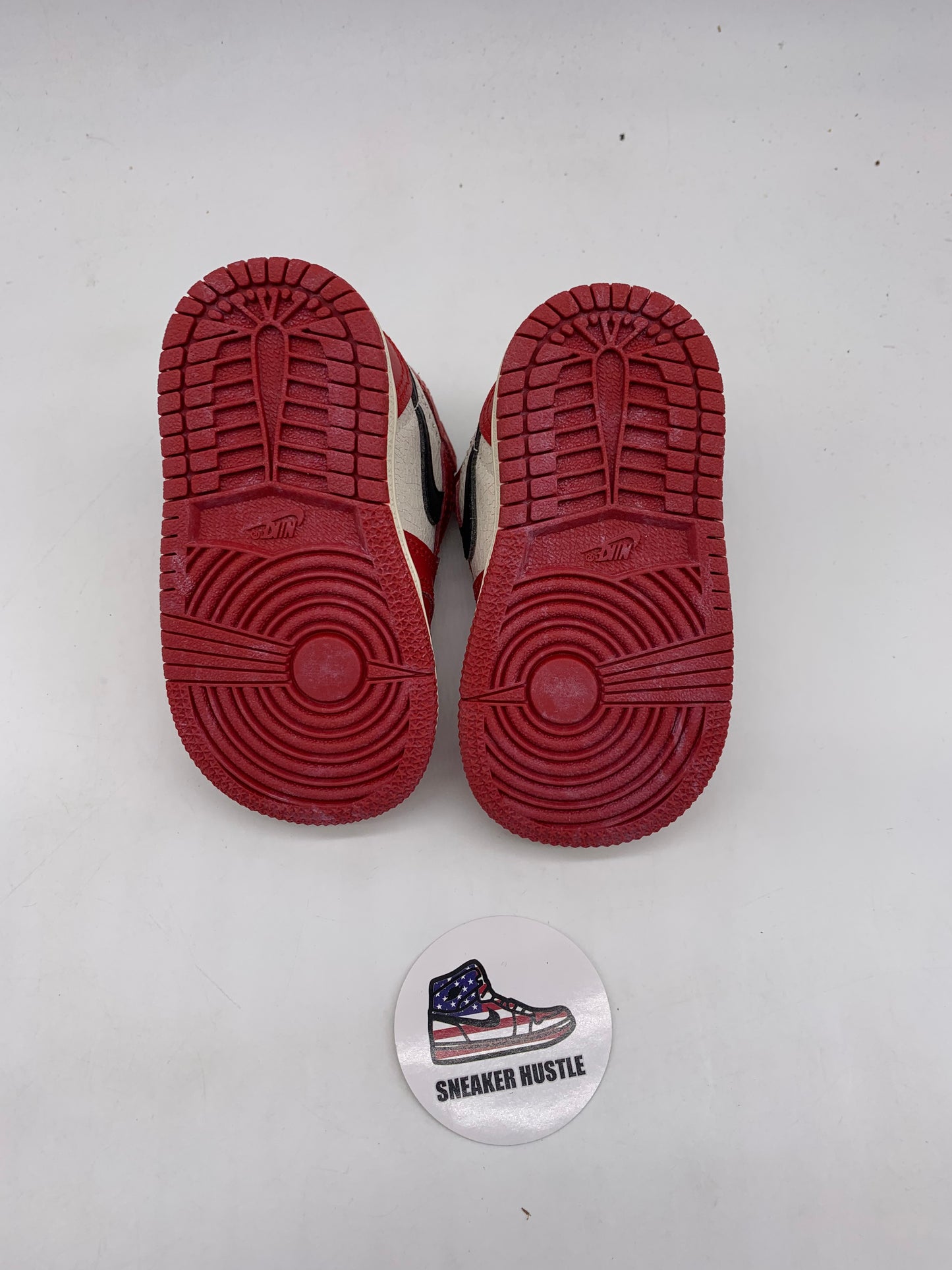 Jordan 1 Retro High OG Chicago Lost and Found (TD)
