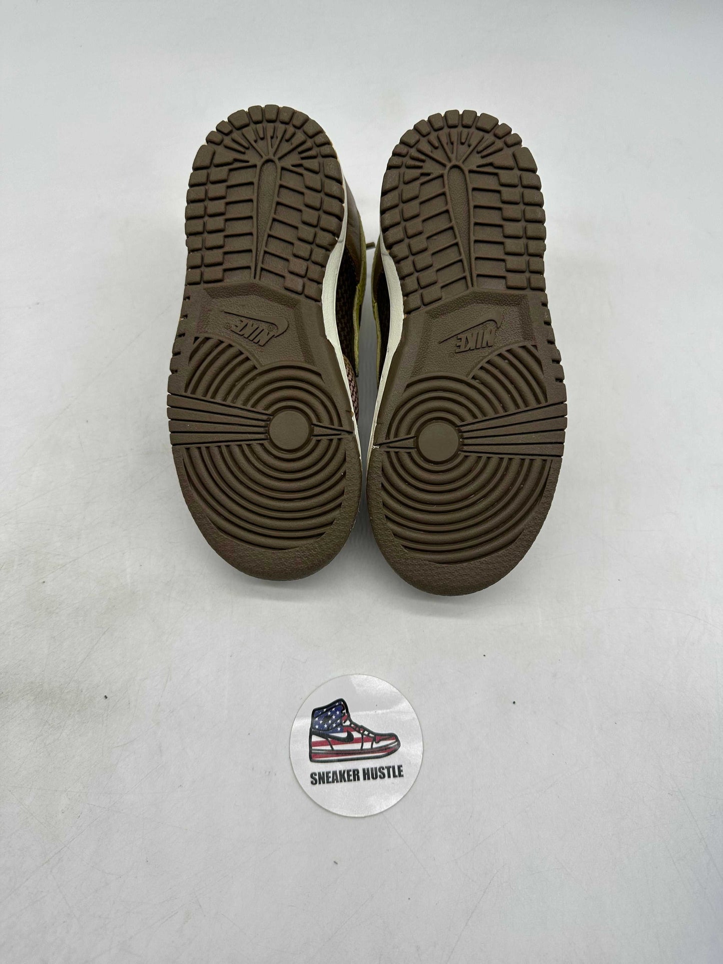 Nike Dunk Low Undefeated Canteen Dunk vs. AF1 Pack (TD) 10C