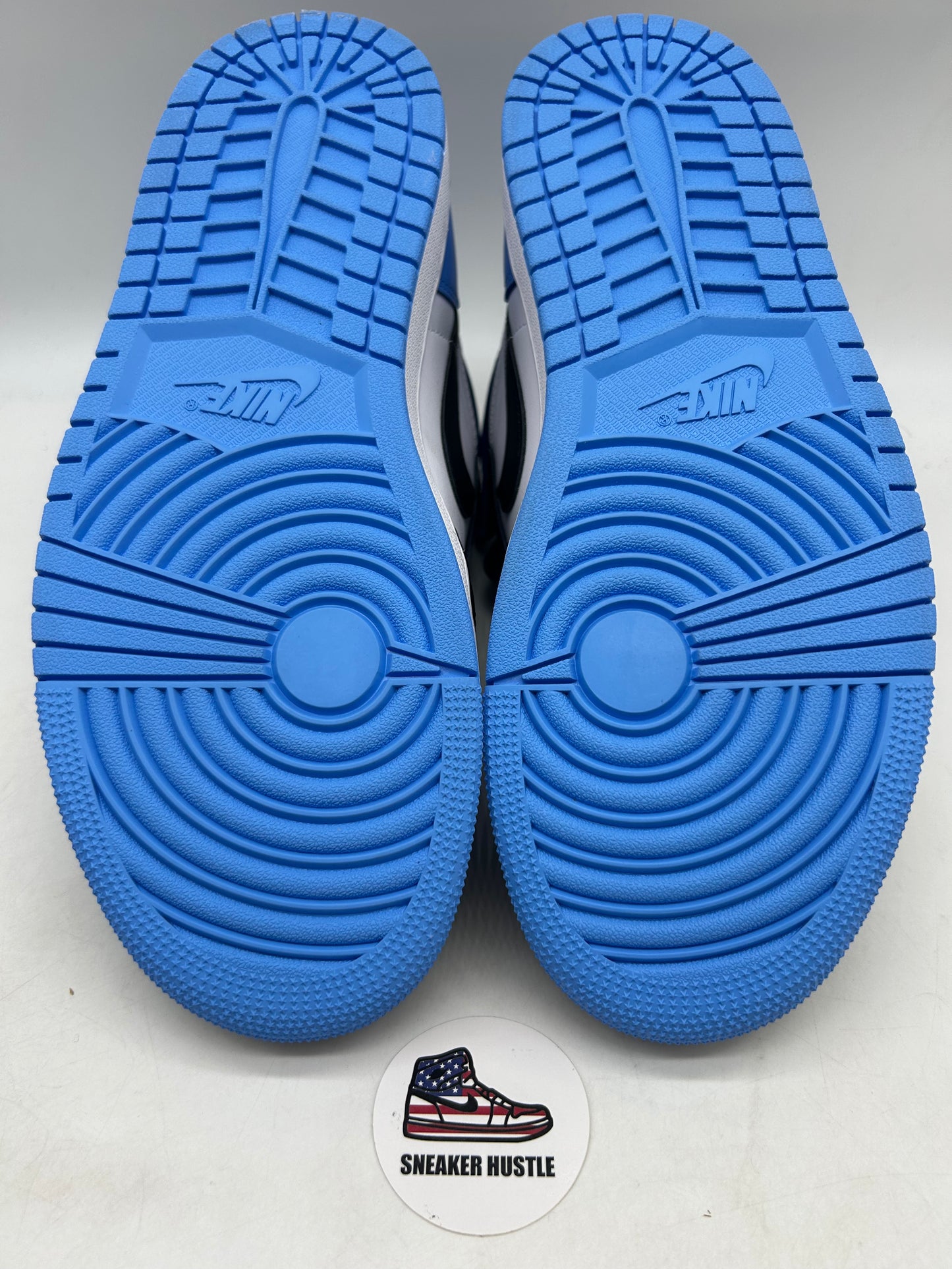 Jordan 1 Retro High OG UNC Toe
