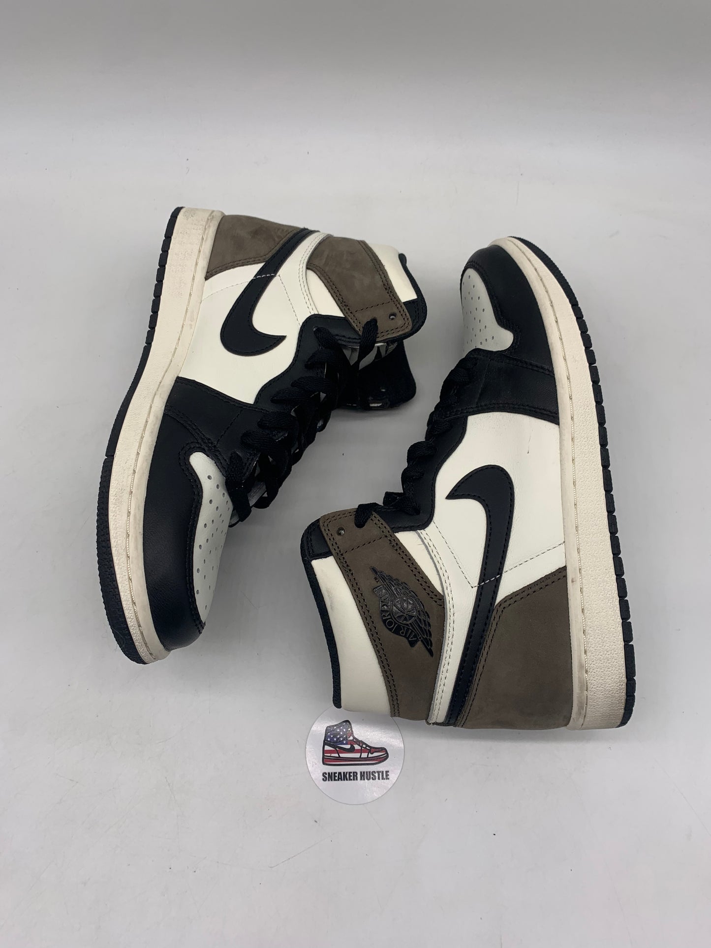 Jordan 1 Retro High Dark Mocha