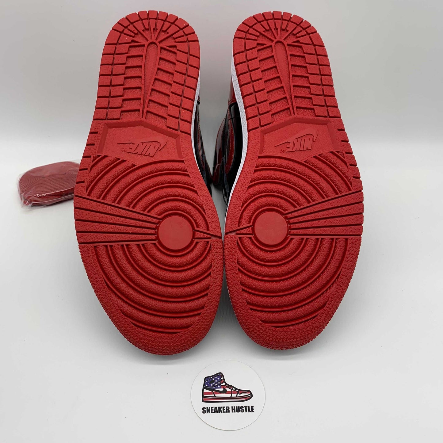 Jordan 1 Retro High OG Patent Bred