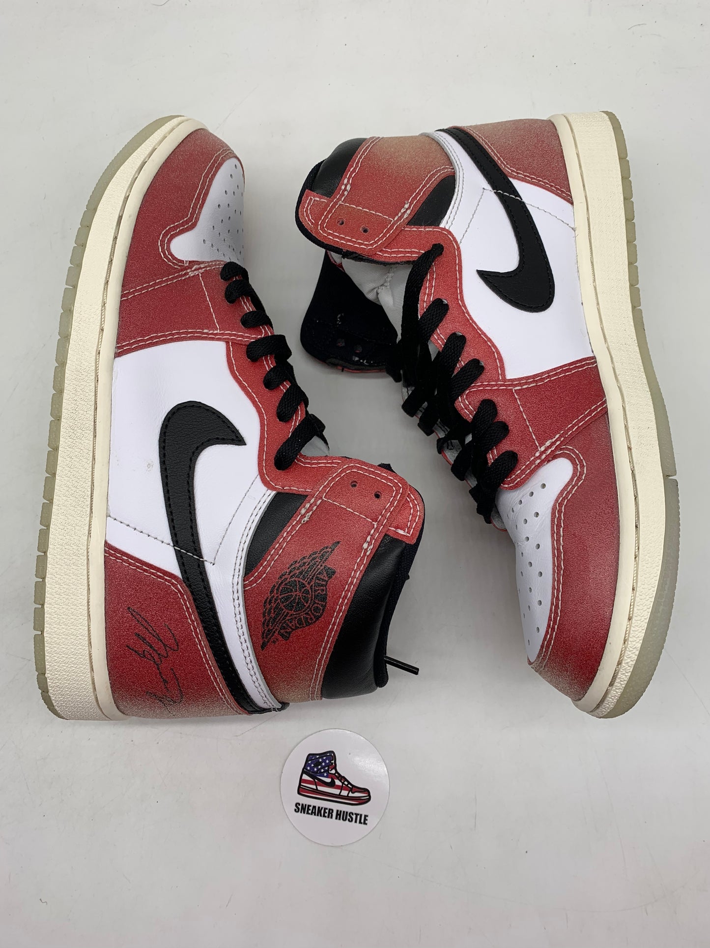 Jordan 1 Retro High Trophy Room Chicago (Friends and Family) (W/ Blue Laces)
