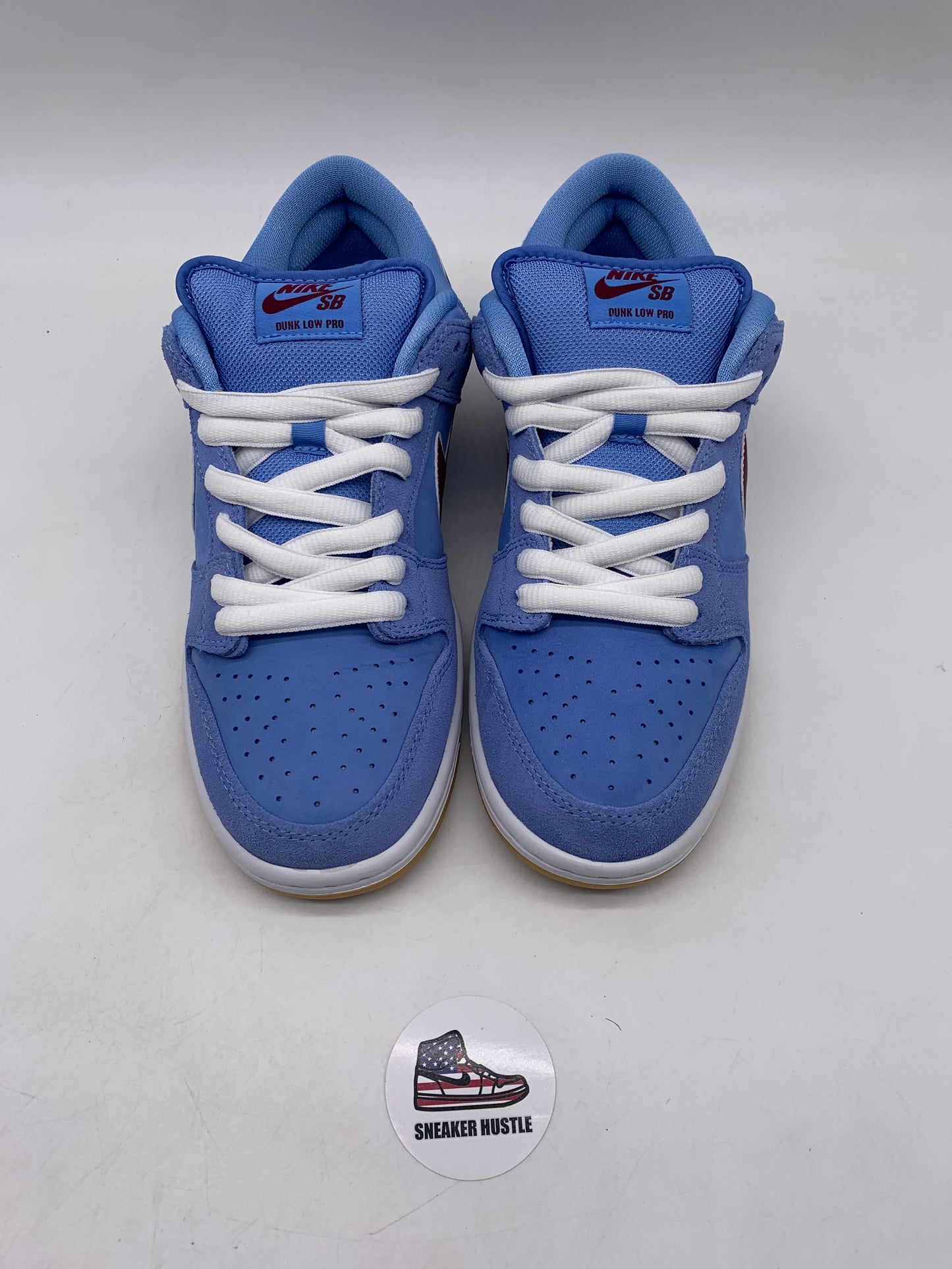 Nike SB Dunk Low Philadelphia Phillies