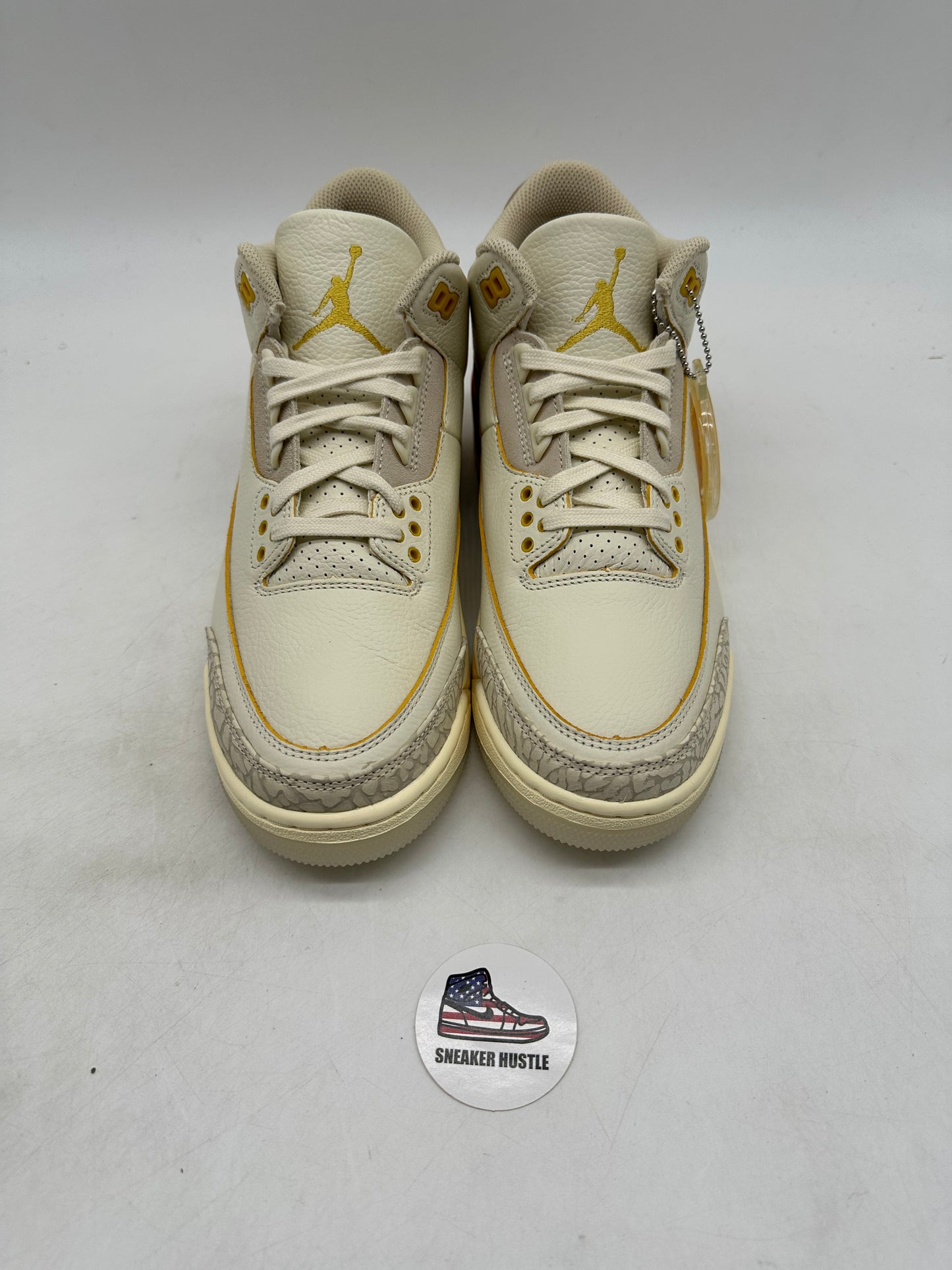Jordan 3 Retro SP J Balvin Medellín Sunset