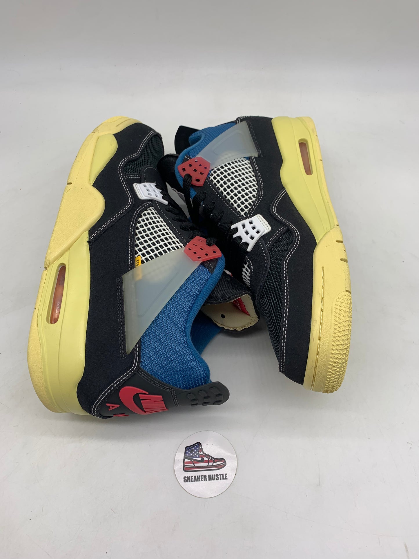 Jordan 4 Retro Union Off Noir