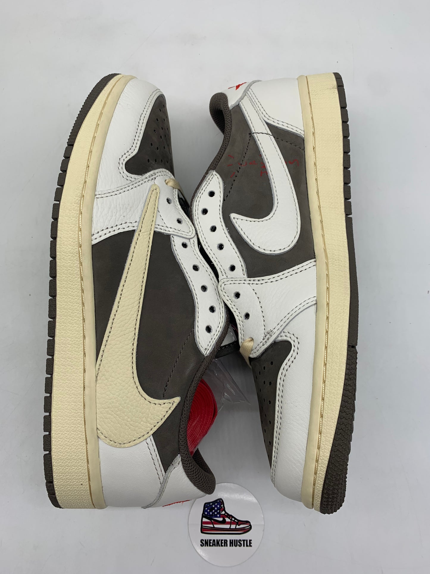 Jordan 1 Retro Low OG SP Travis Scott Reverse Mocha