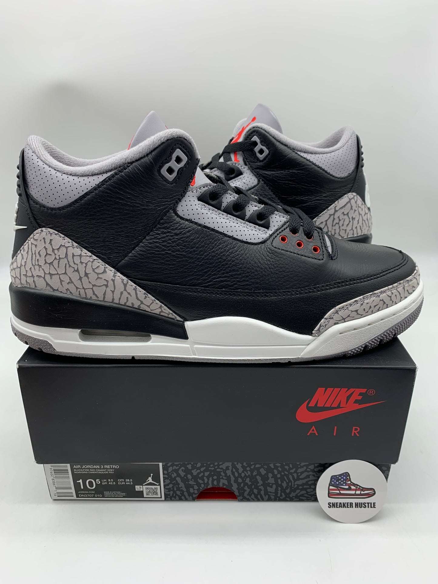 Jordan 3 Retro OG Black Cement (2024)