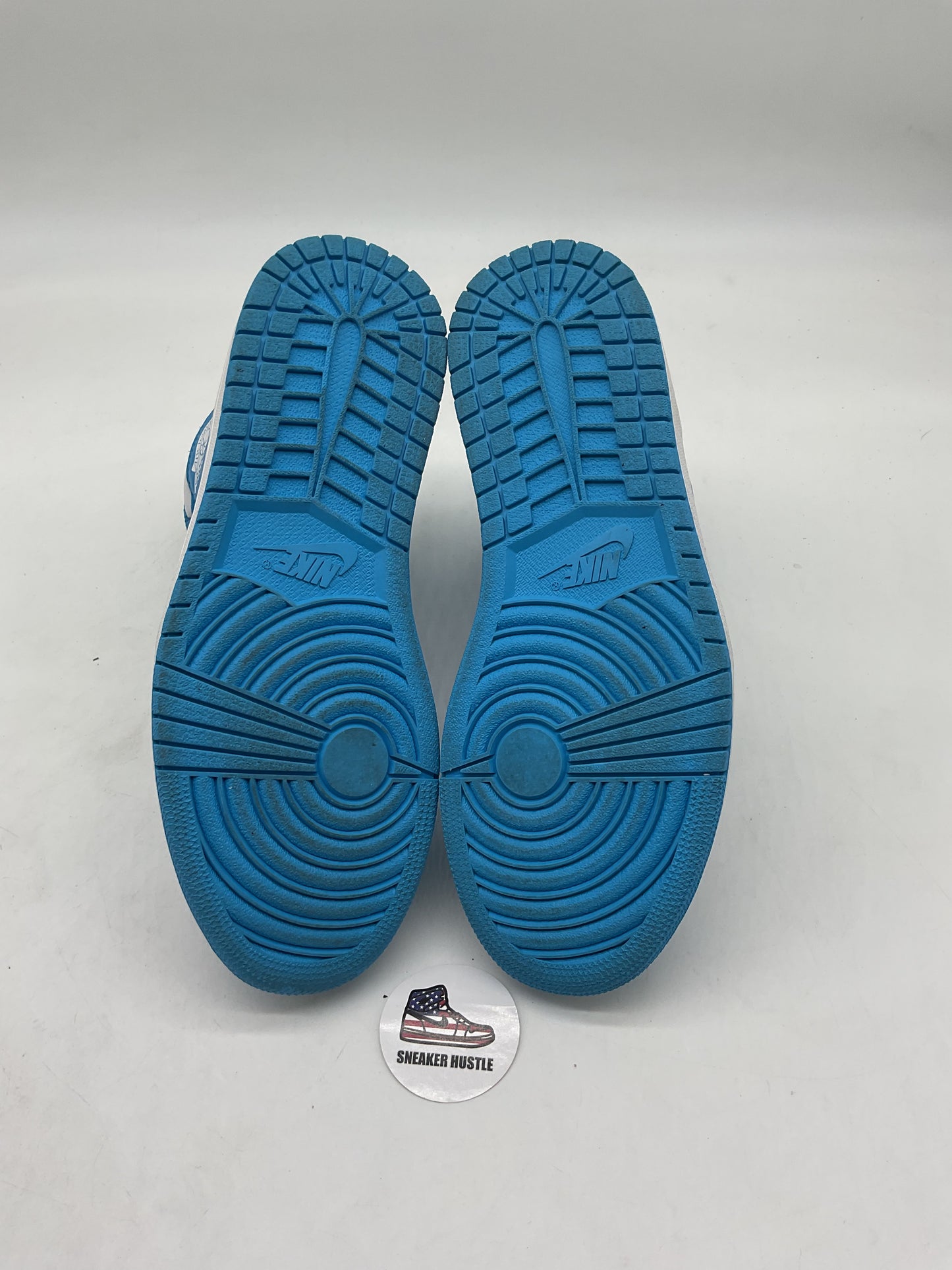 Jordan 1 Retro High OG UNC