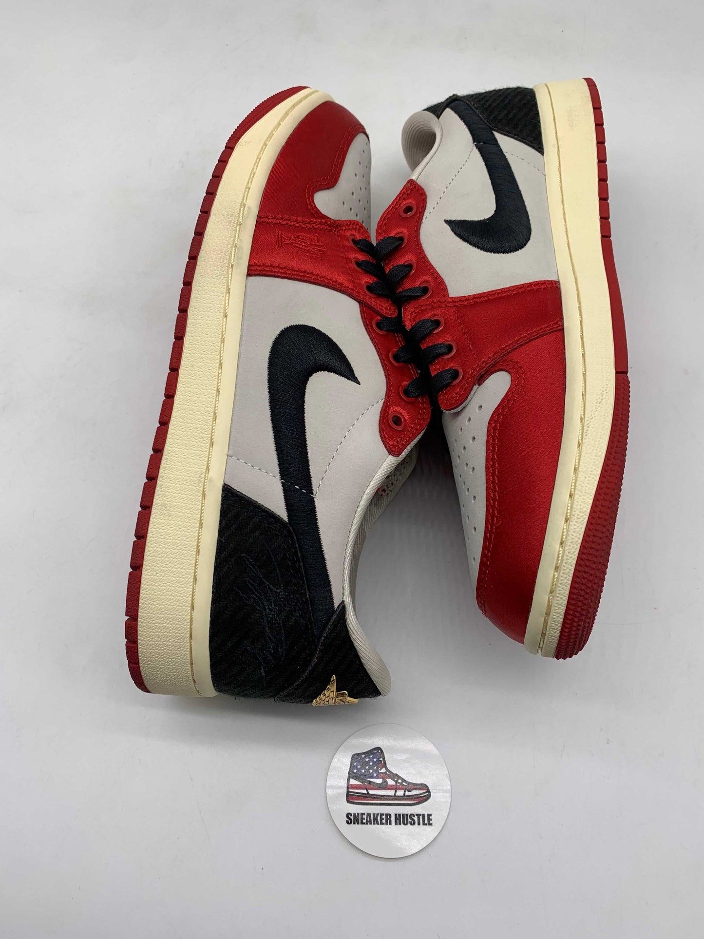 Jordan 1 Retro Low OG Trophy Room Rookie Card Away