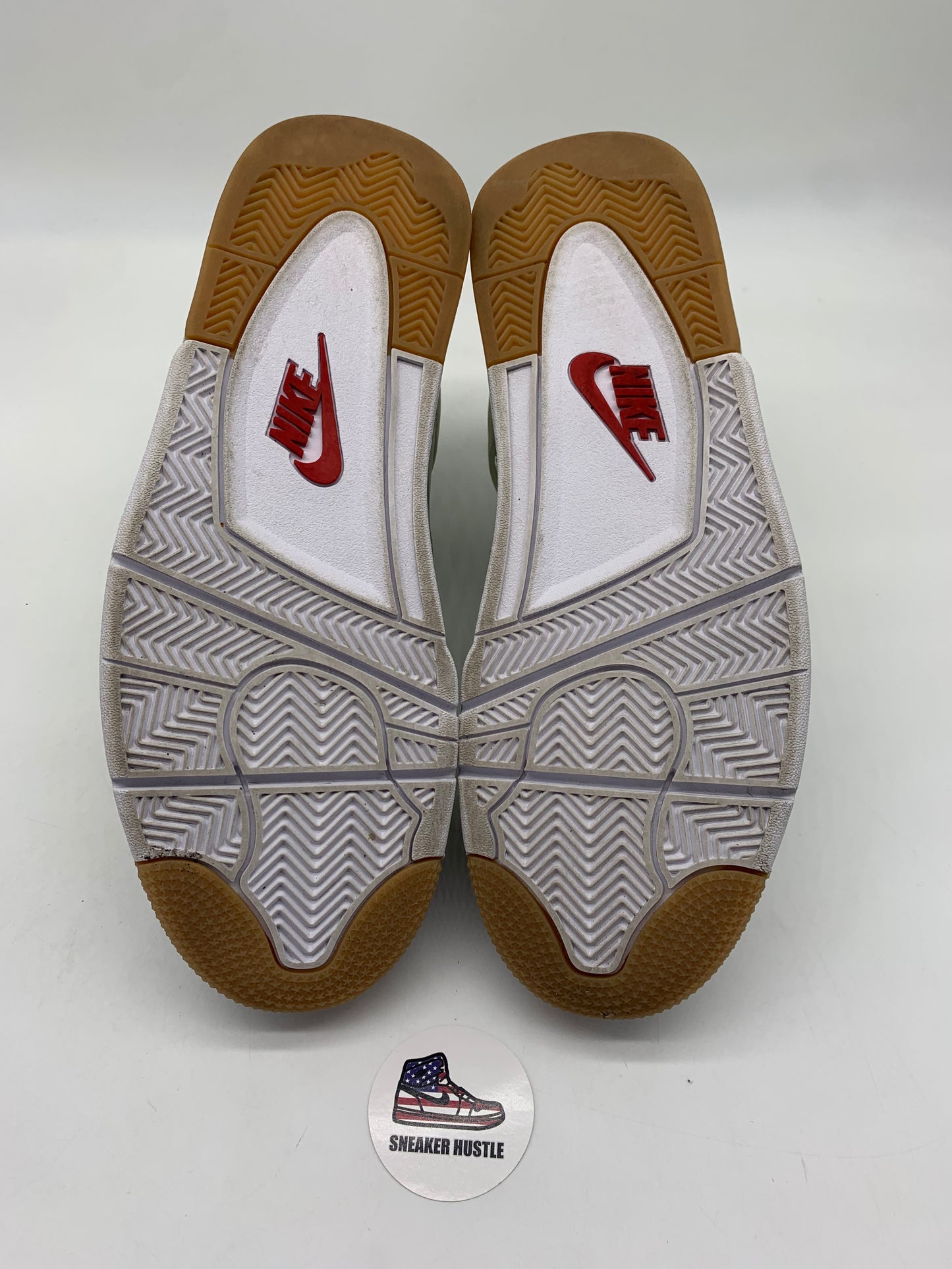 Jordan 4 Retro SB Pine Green