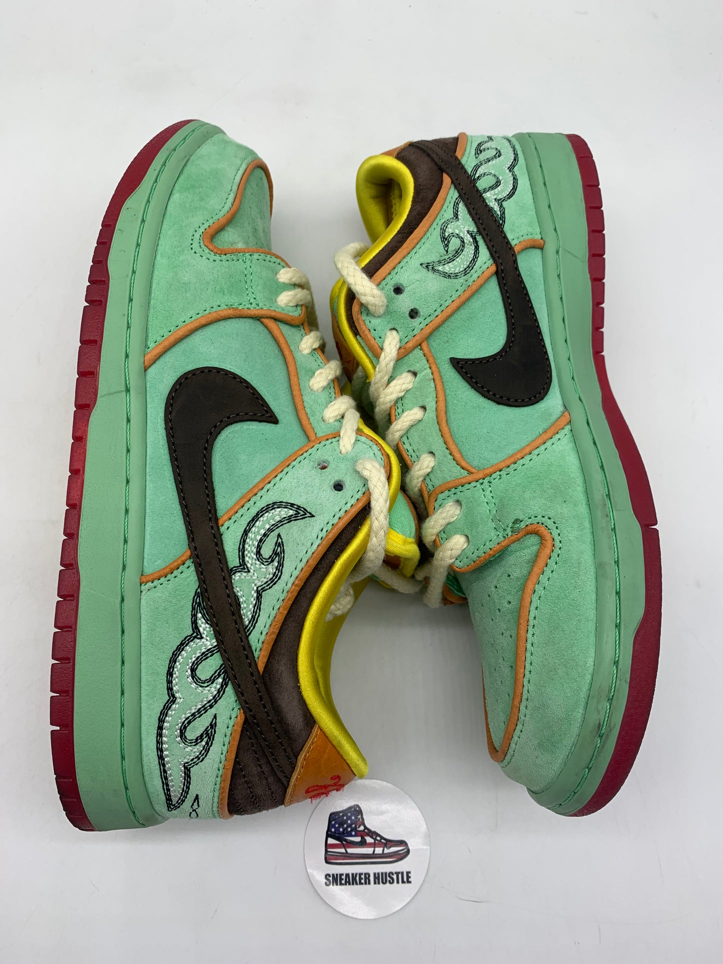 Nike SB Dunk Low Rodeo Tourmaline