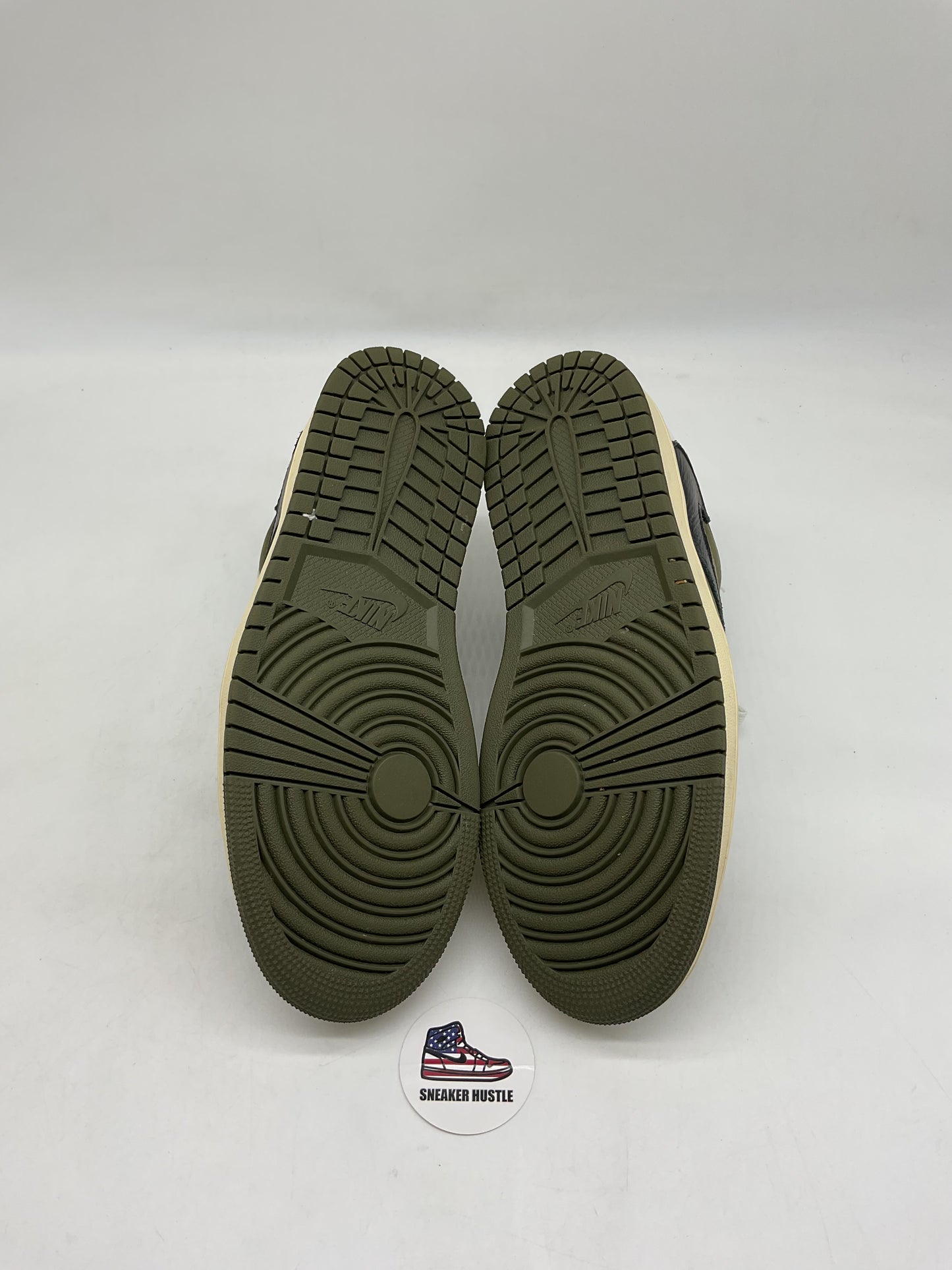 Jordan 1 Retro Low OG SP Travis Scott Medium Olive