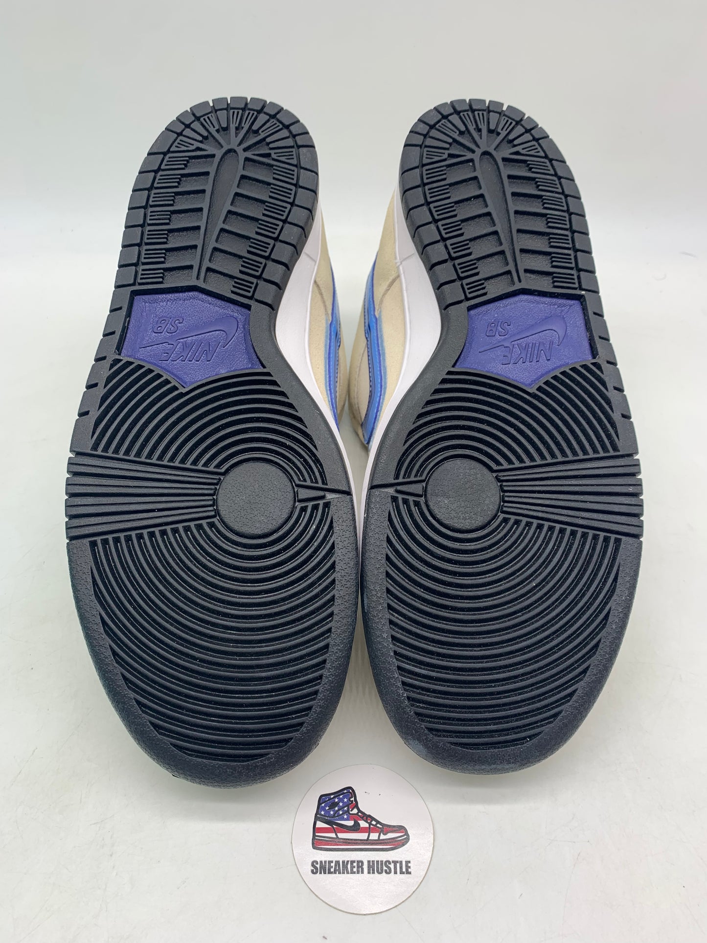 Nike SB Dunk Low Truck It