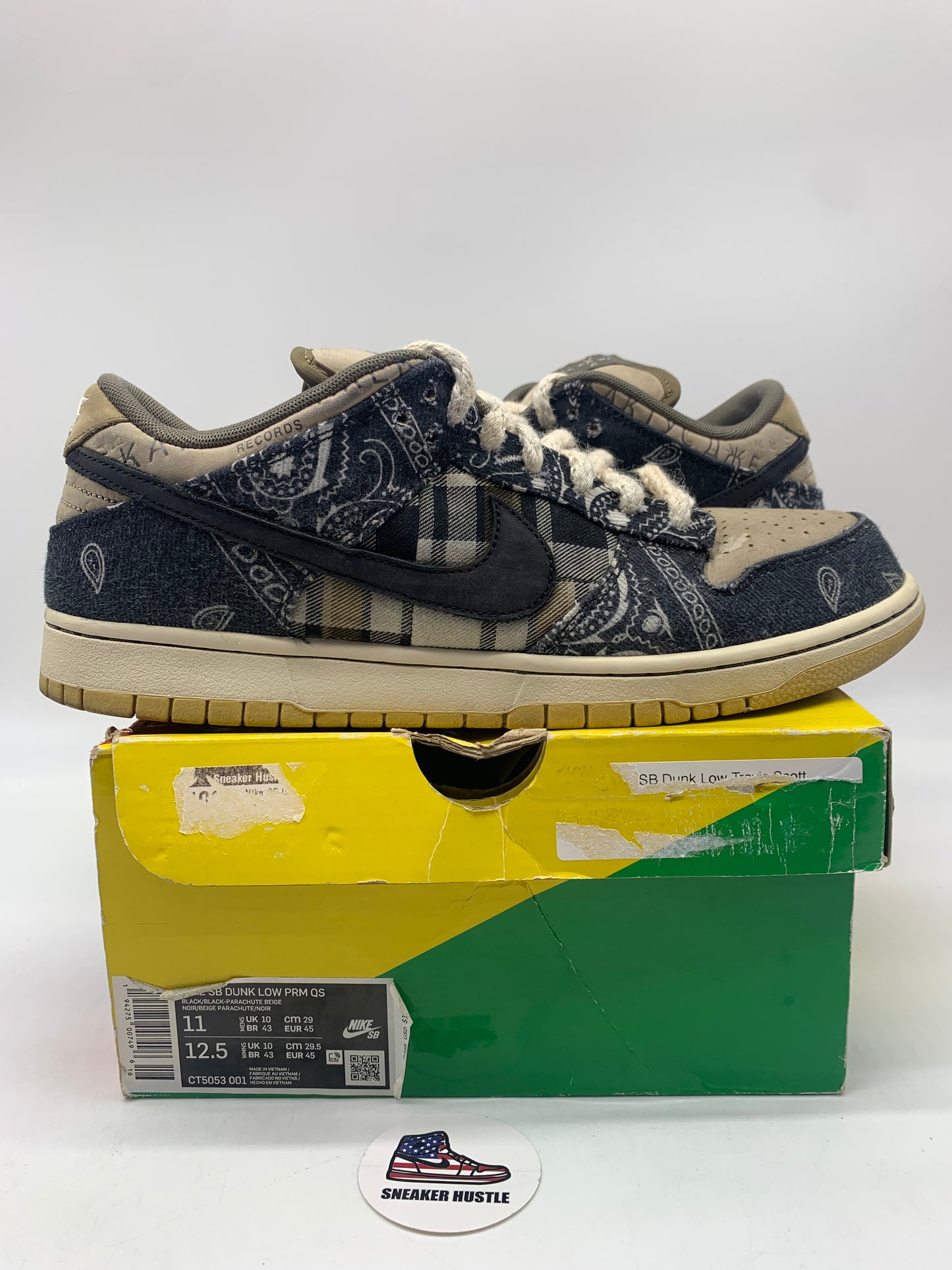 Nike SB Dunk Low Travis Scott