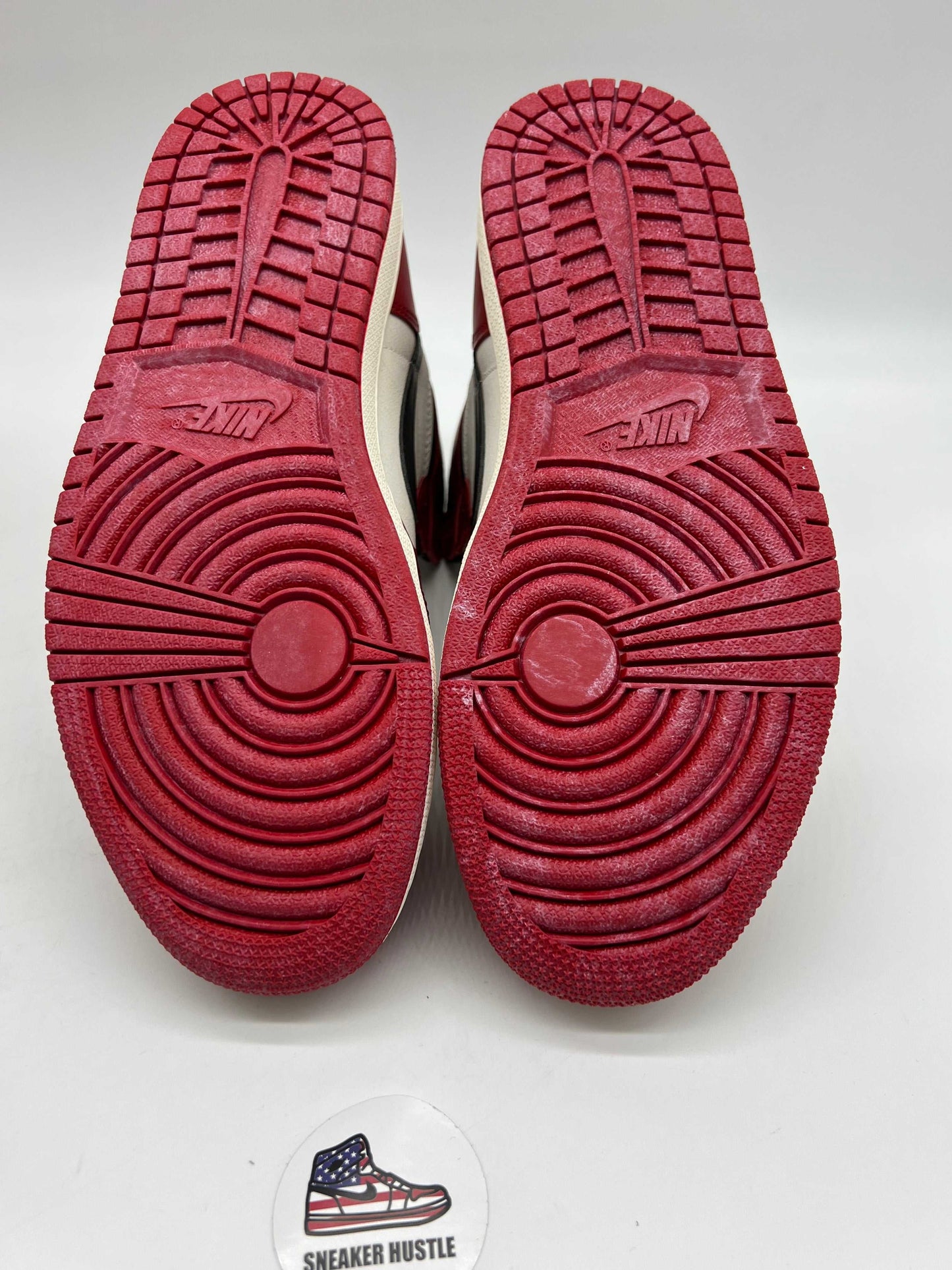 Jordan 1 Retro High OG Chicago Lost and Found