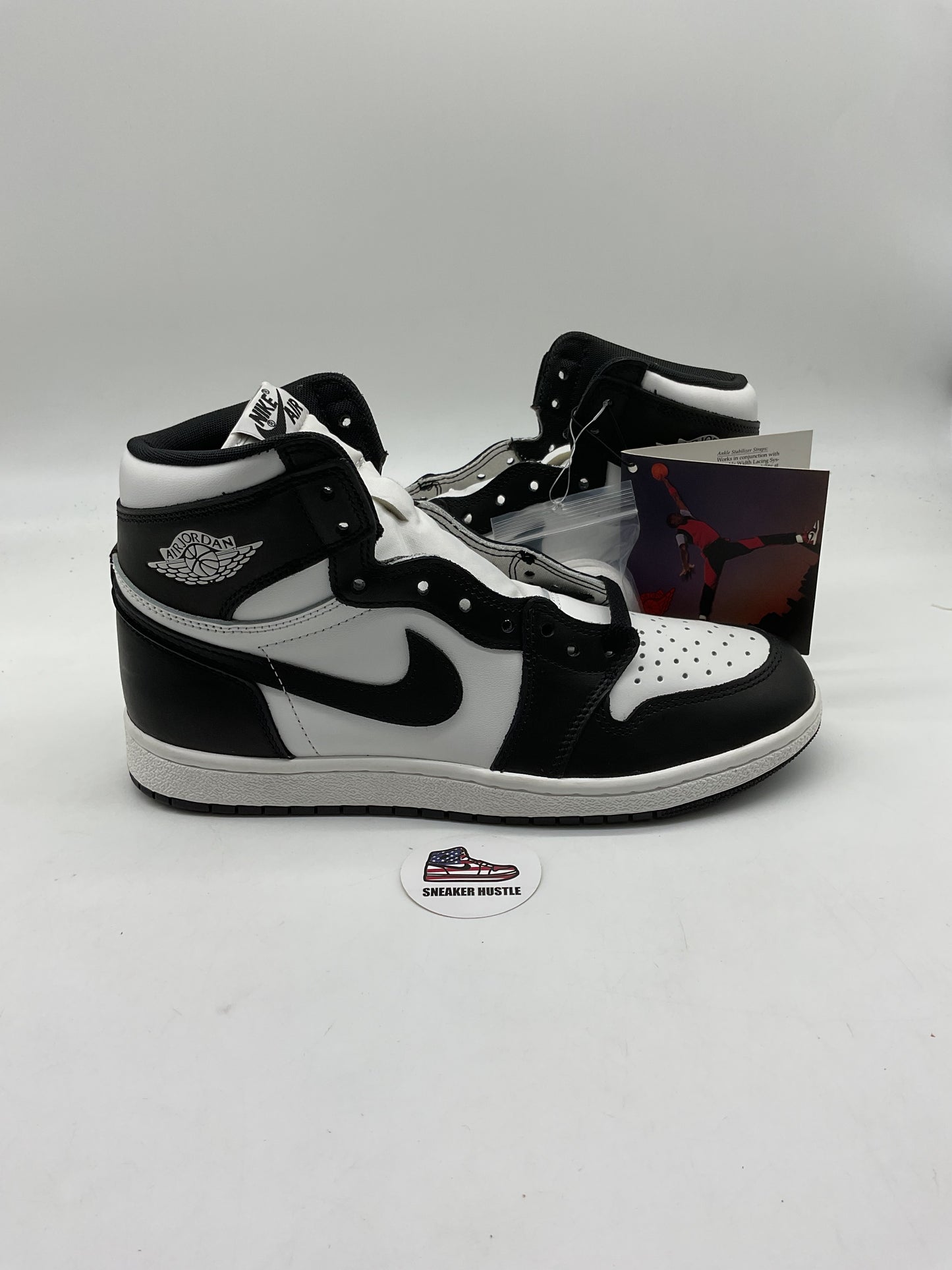 Jordan 1 Retro High '85 Black White (2023)