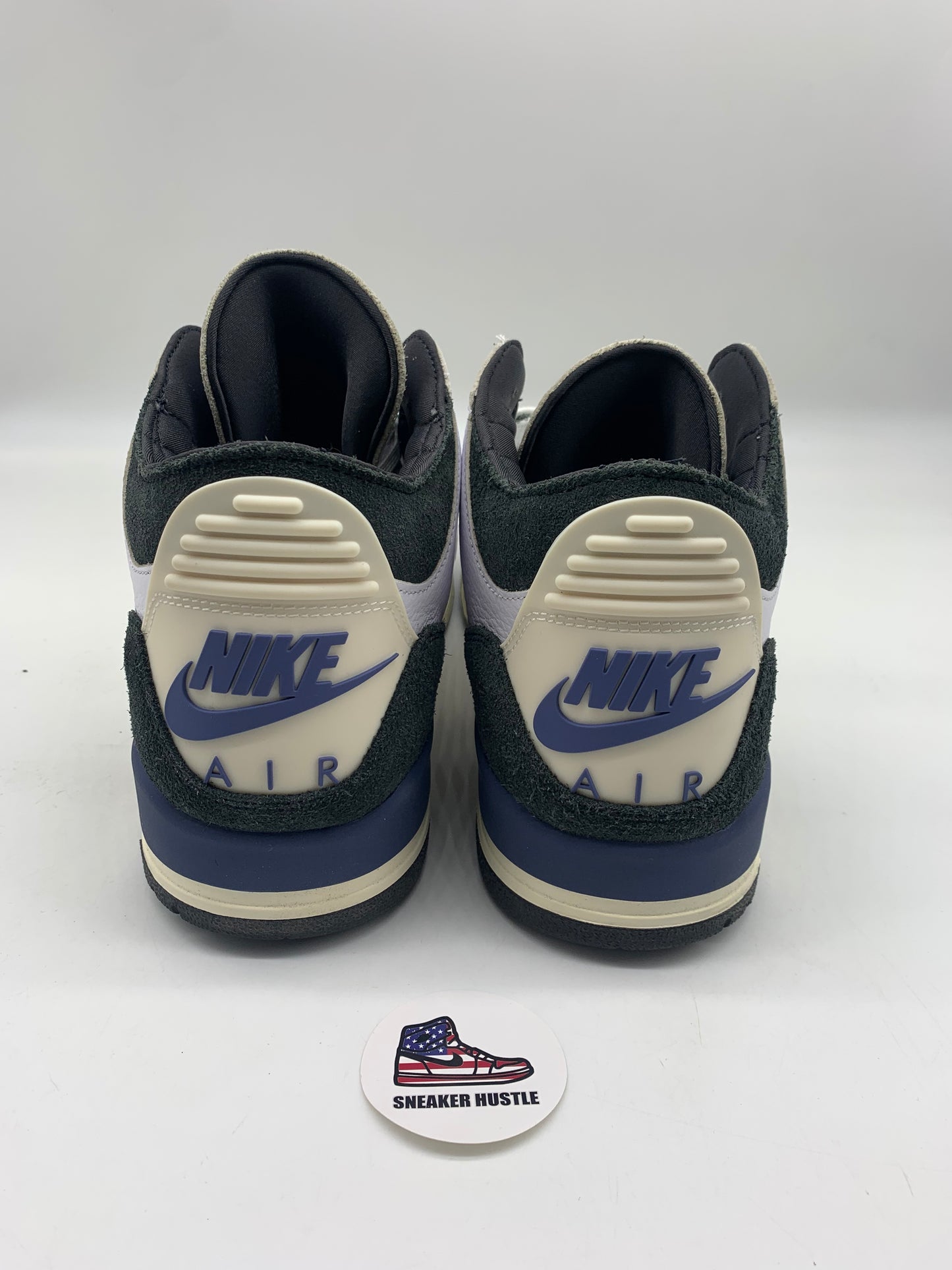 Jordan 3 Retro OG SP A Ma Maniére Diffused Blue