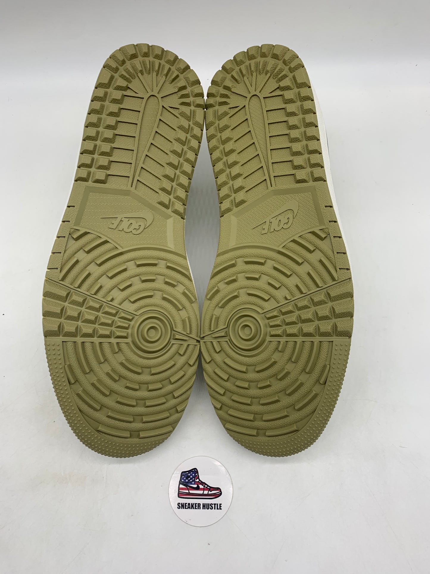 Jordan 1 Retro Low Golf Travis Scott Neutral Olive