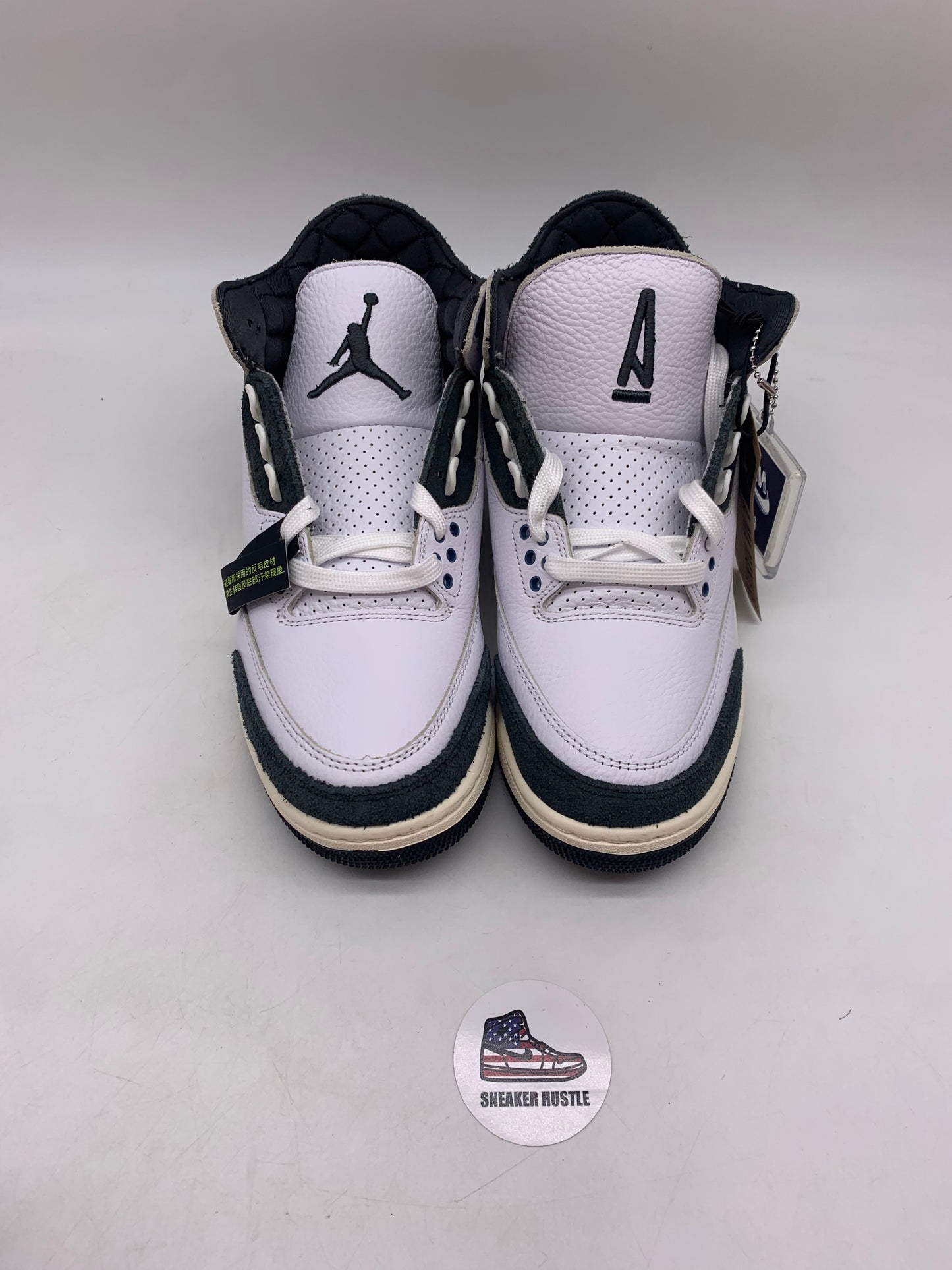 Jordan 3 Retro OG SP A Ma Maniére Diffused Blue