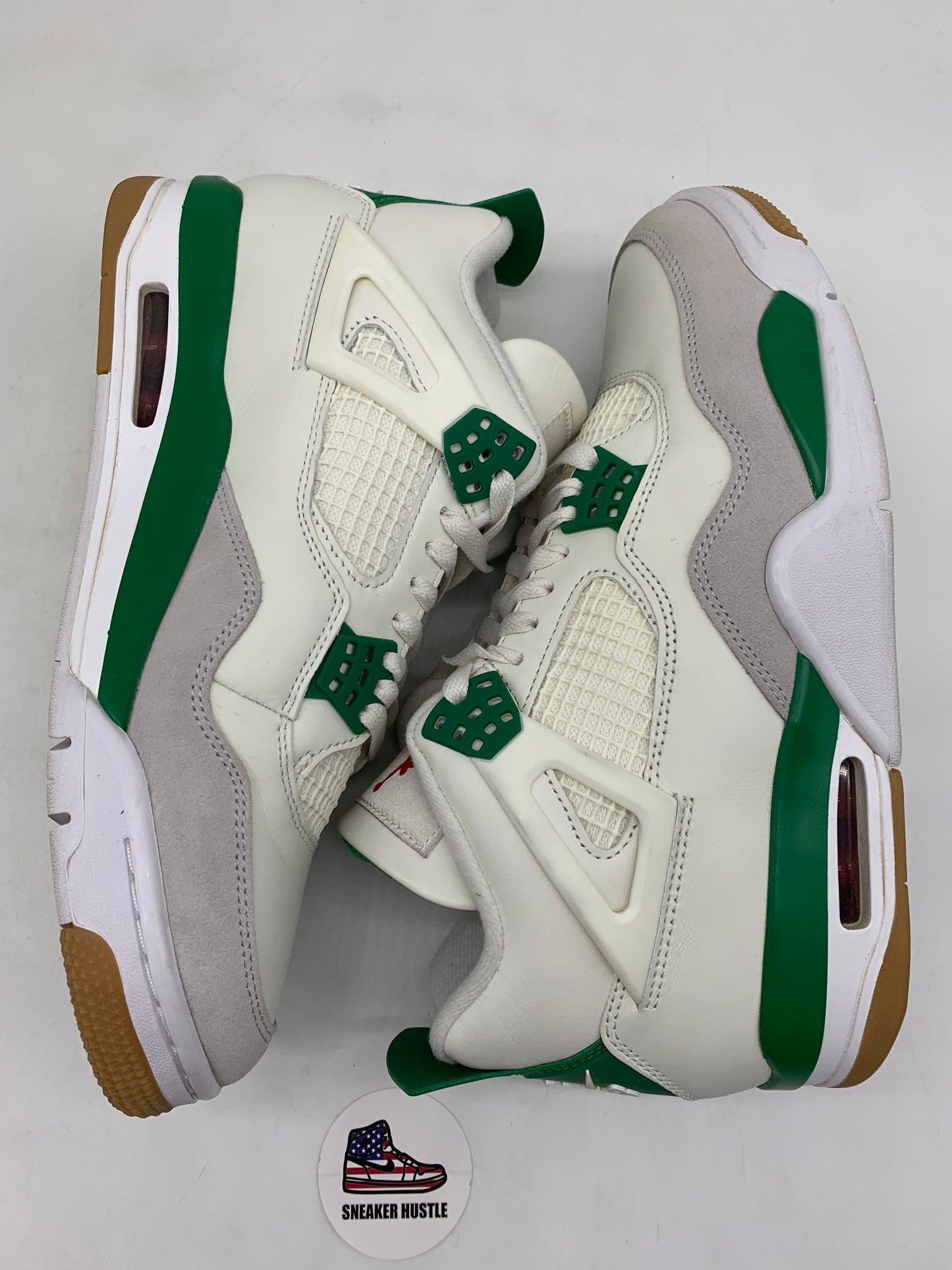 Jordan 4 Retro SB Pine Green