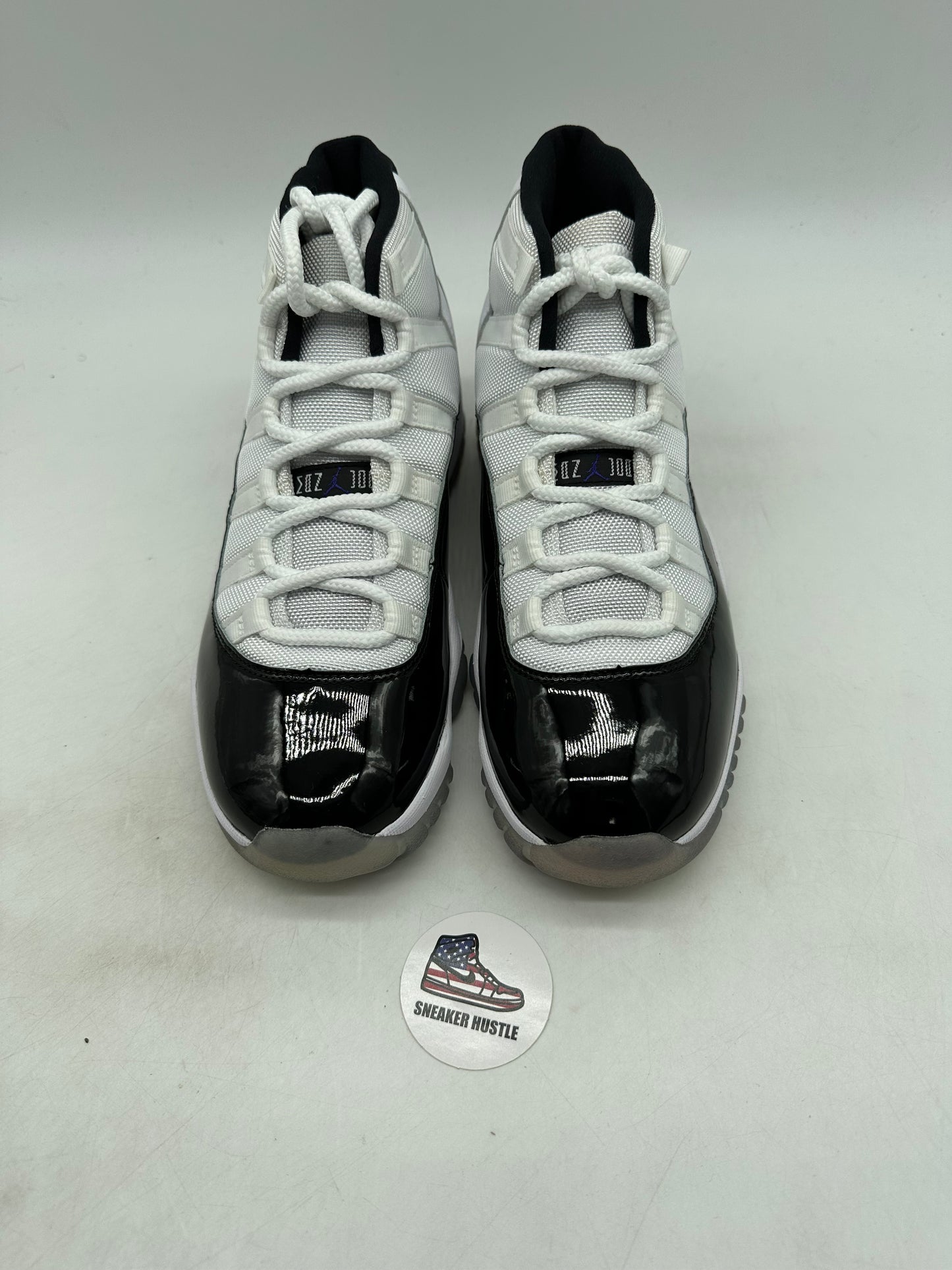 Jordan 11 Retro Concord (2018)
