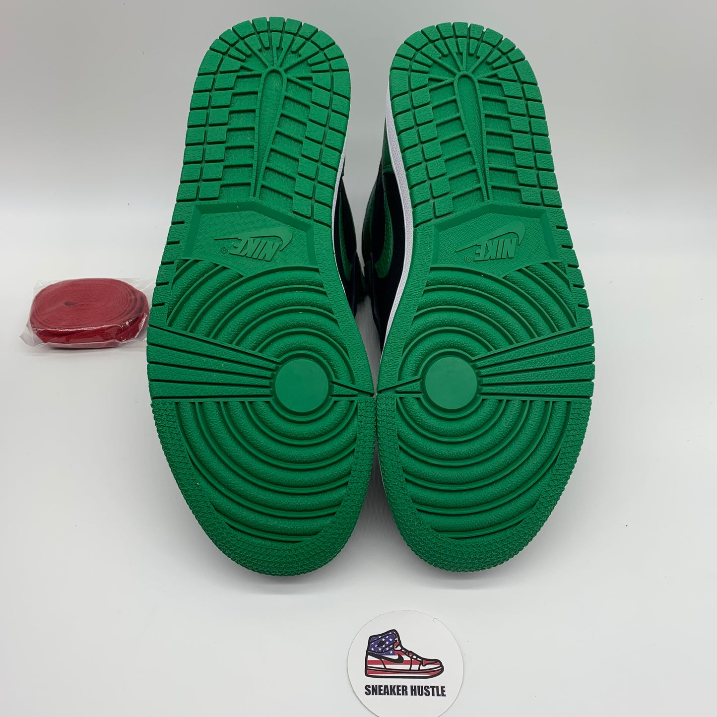 Jordan 1 Pine Green 2.0