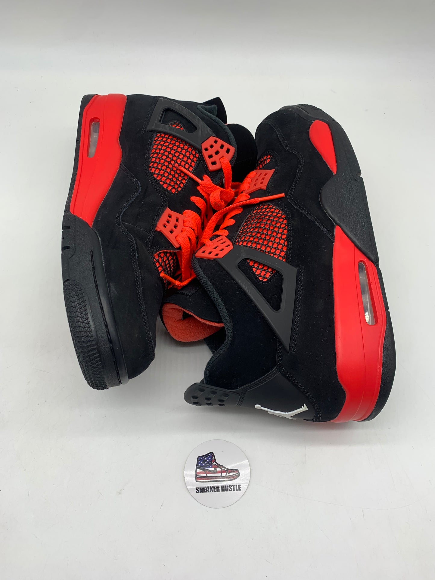 Jordan 4 Retro Red Thunder